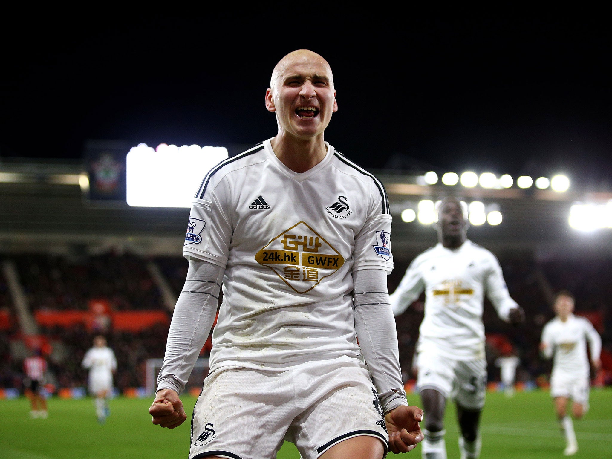 Jonjo Shelvey celebrates his goal