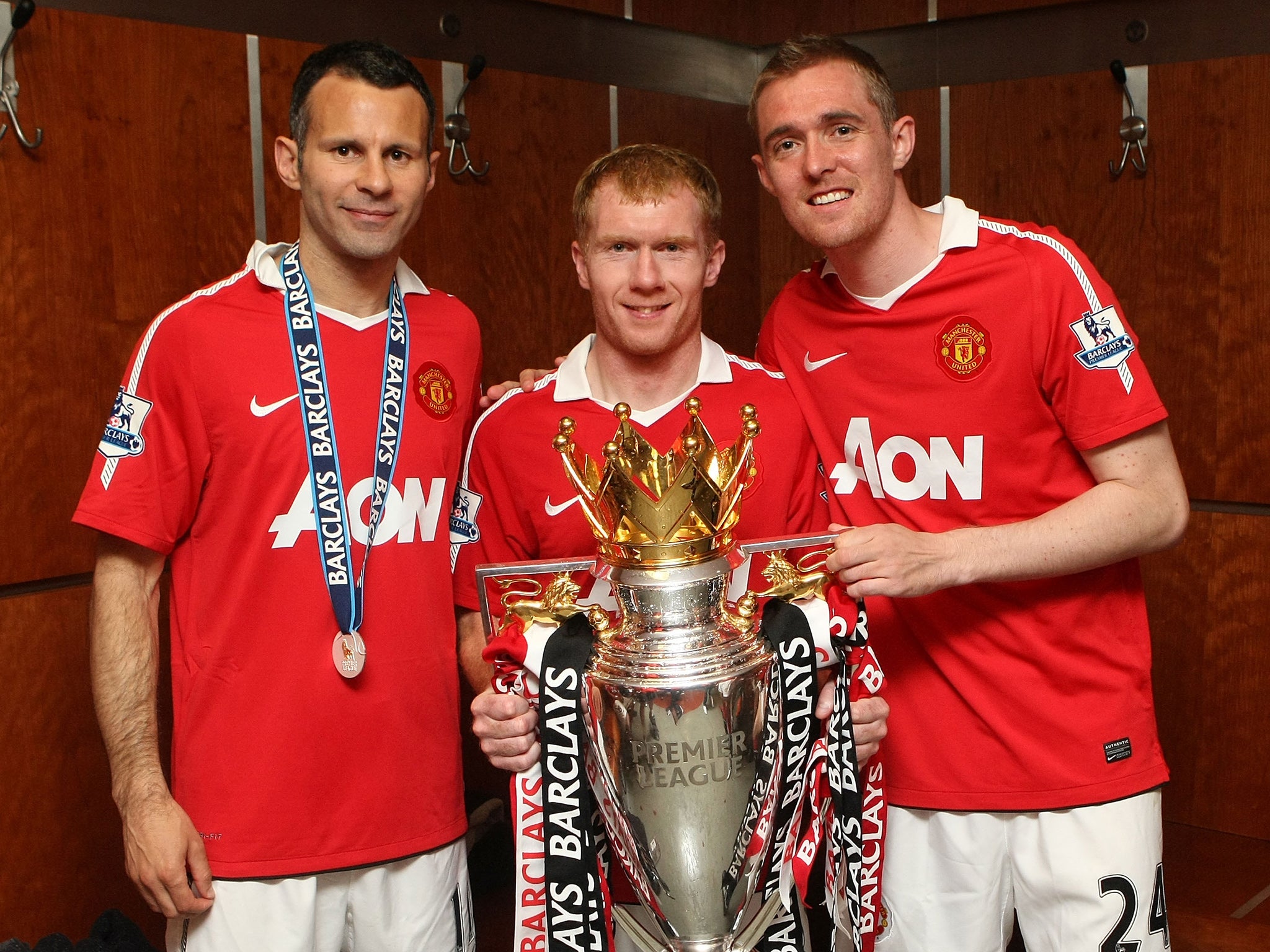 Scholes, Fletcher and Ryan Giggs after winning the Premier League title in 2011