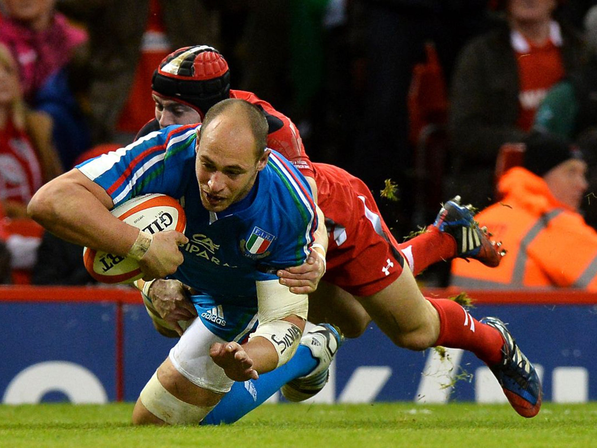 Sergio Parisse will lead out Italy in Rome