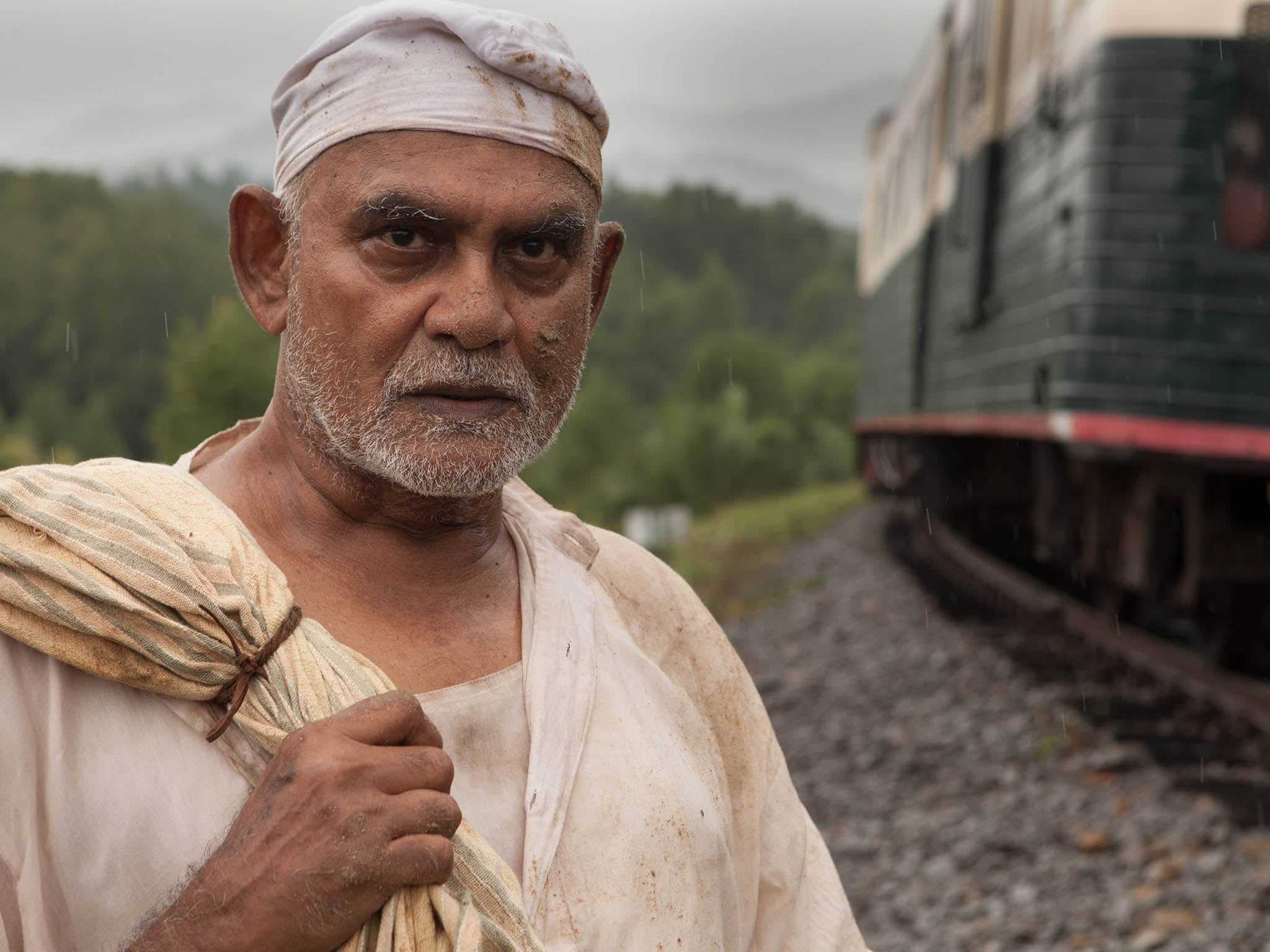 Mano Maniam as Chandru Mohan