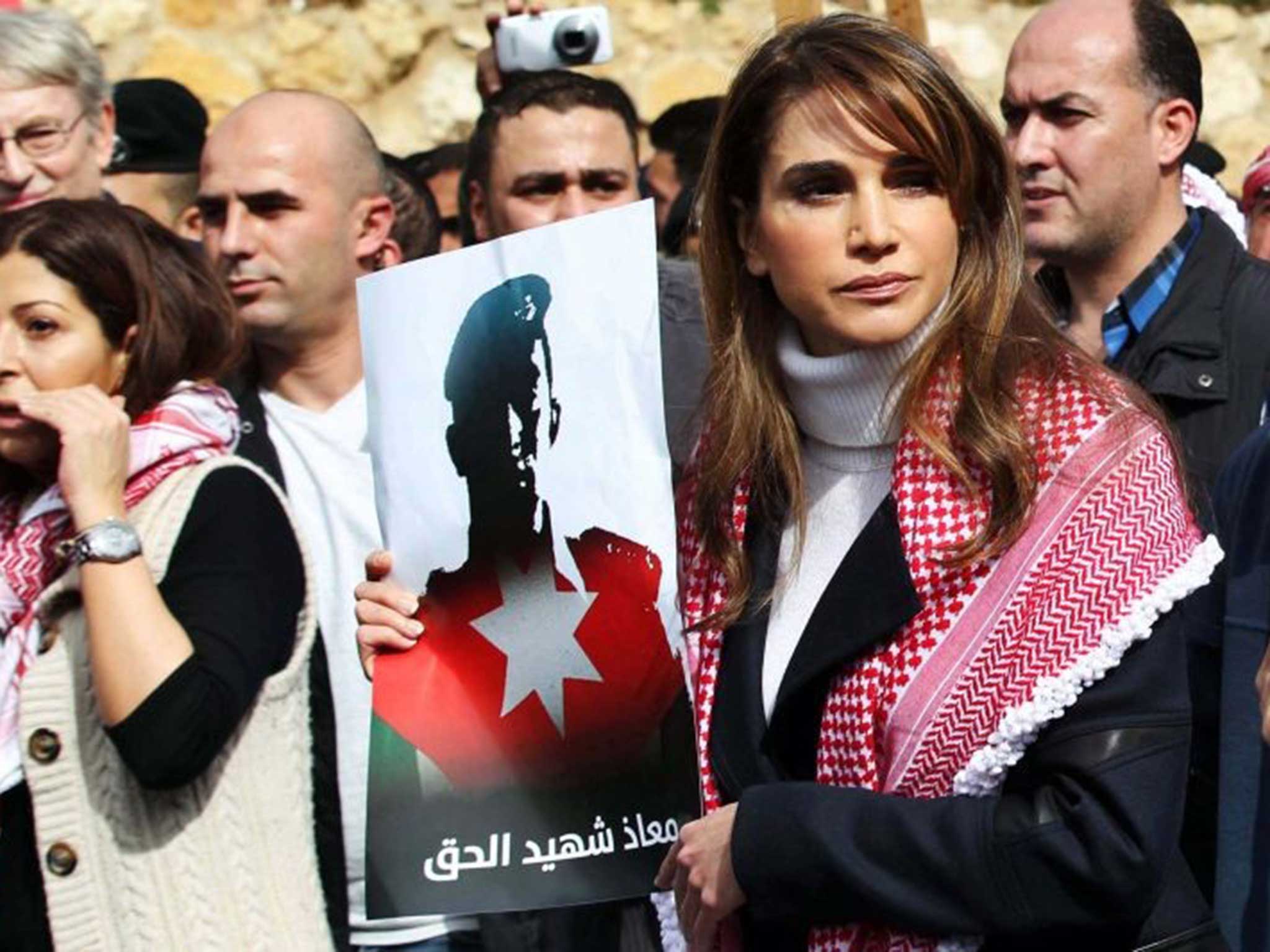 Queen Rania joins protesters