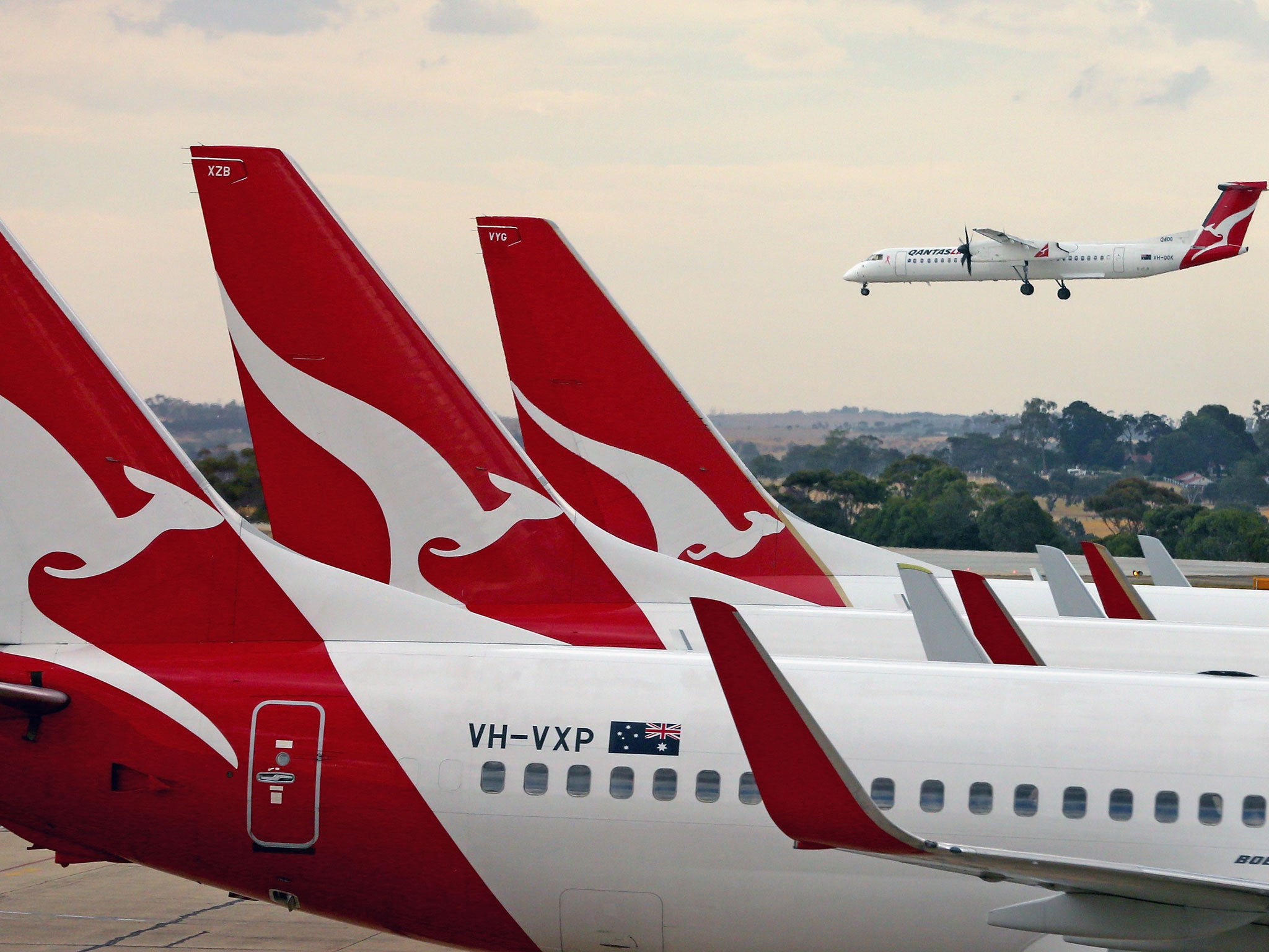 A Qantas aeroplane comes in to land at Melbourne Tullamarine Airport on February 25, 2014 in Melbourne, Australia