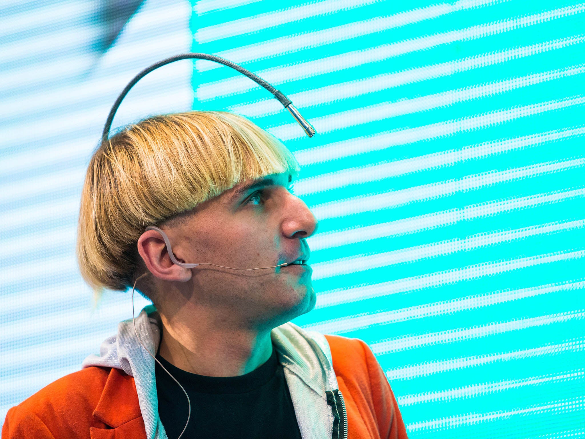 Northern Ireland-born contemporary artist 'Cyborg' Neil Harbisson presents his lecture 'hear colors' during at the Art&amp;Fashion Forum in Poznan, Poland (EPA/Marek Zakrzewski)