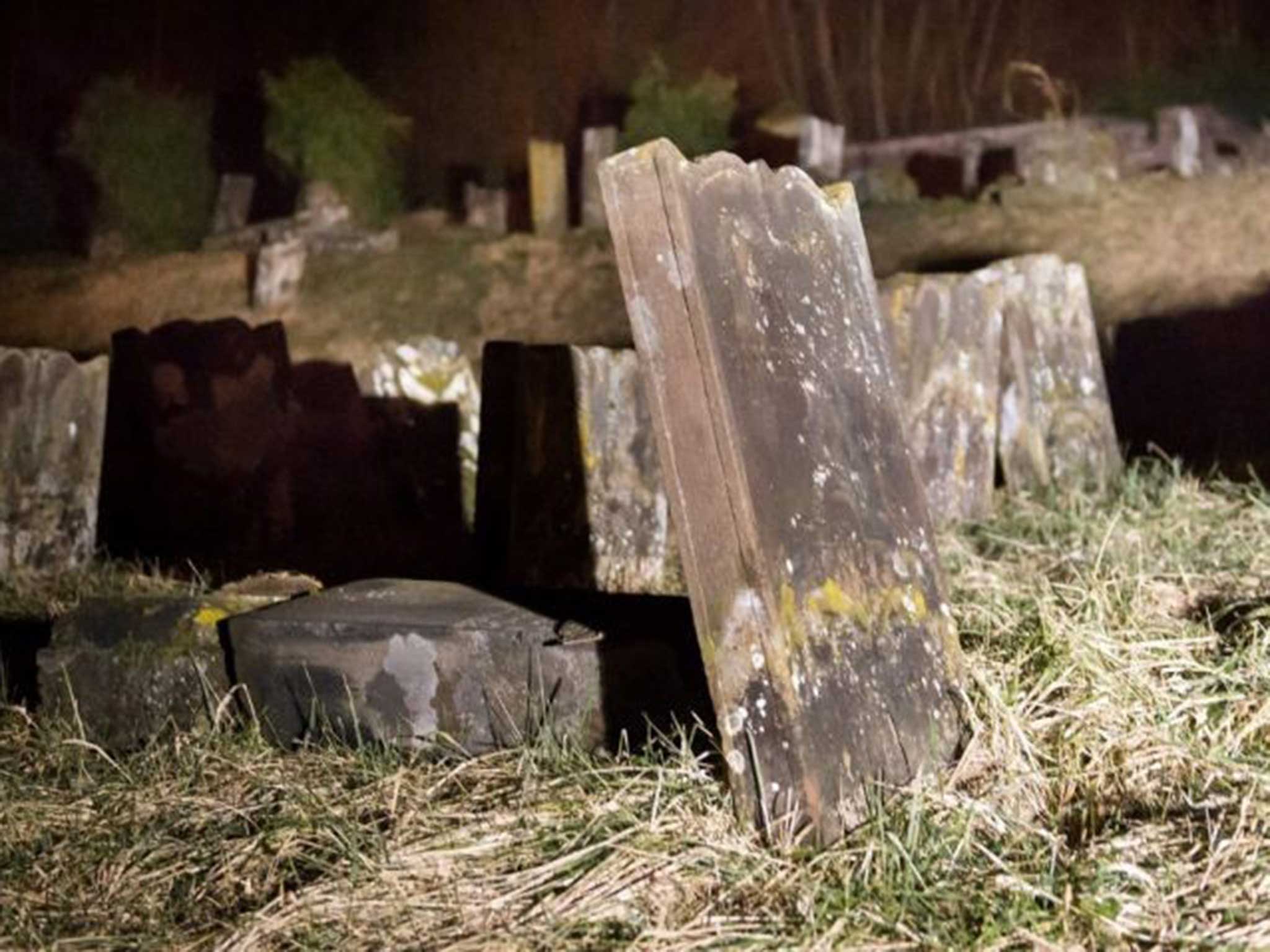 One of the desecrated graves in Saare-Union