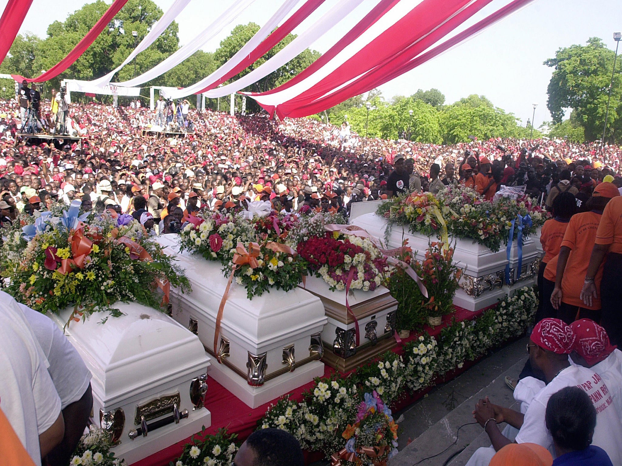 Thousands of mourners turned out when four Barikad Crew members and their driver died in a 2008 accident