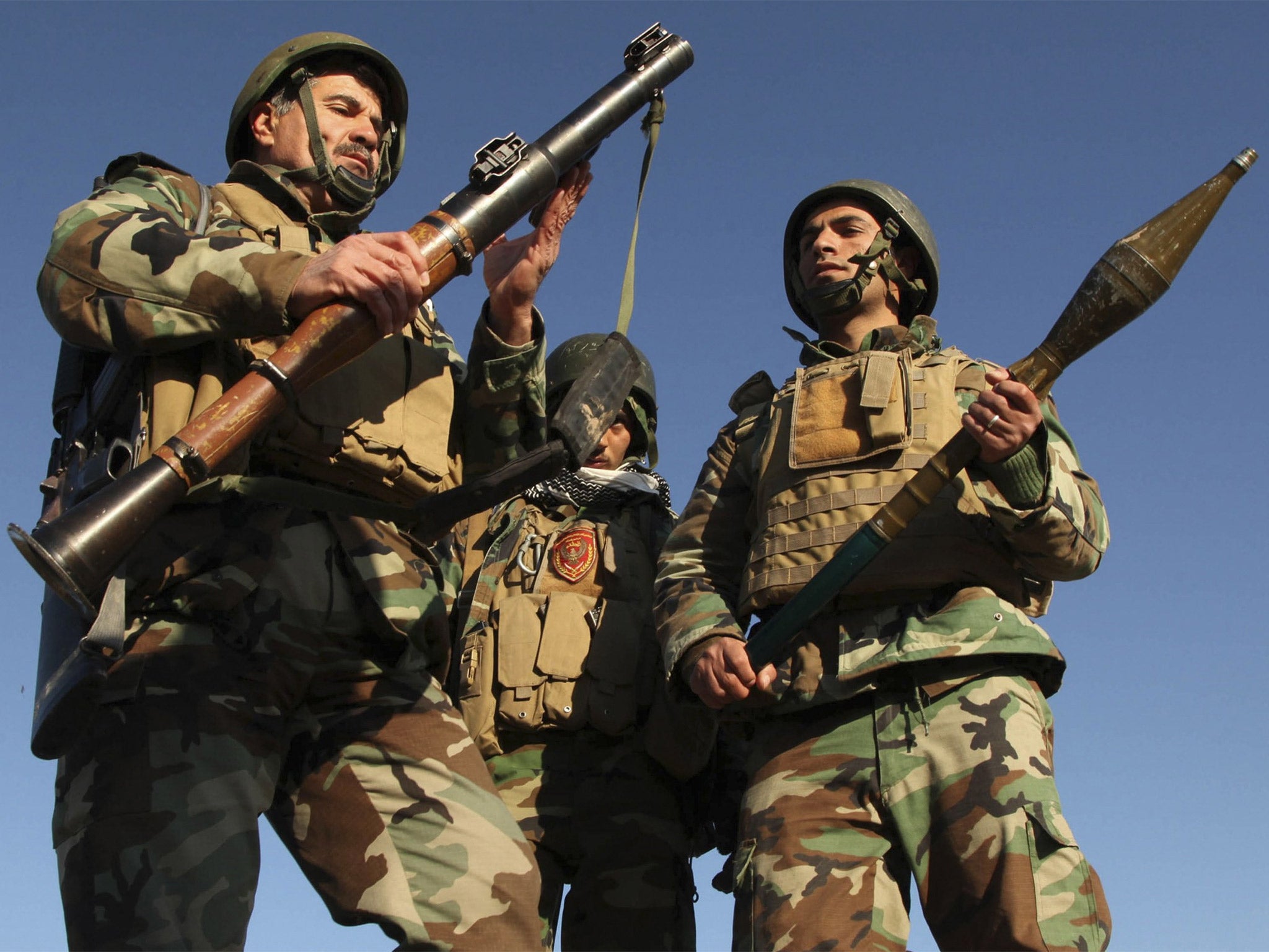 Kurdish Peshmerga fighters on the outskirts of Mosul