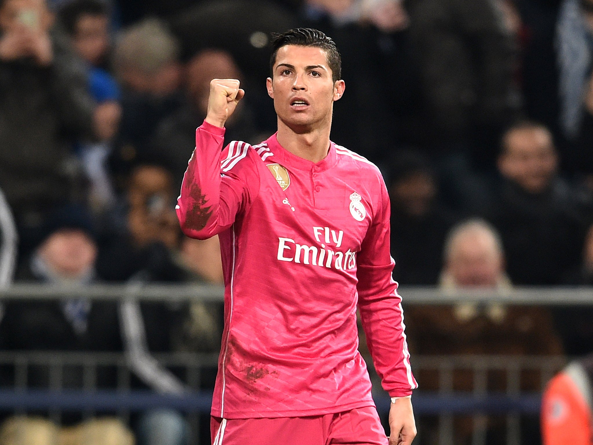 Cristiano Ronaldo celebrates his goal