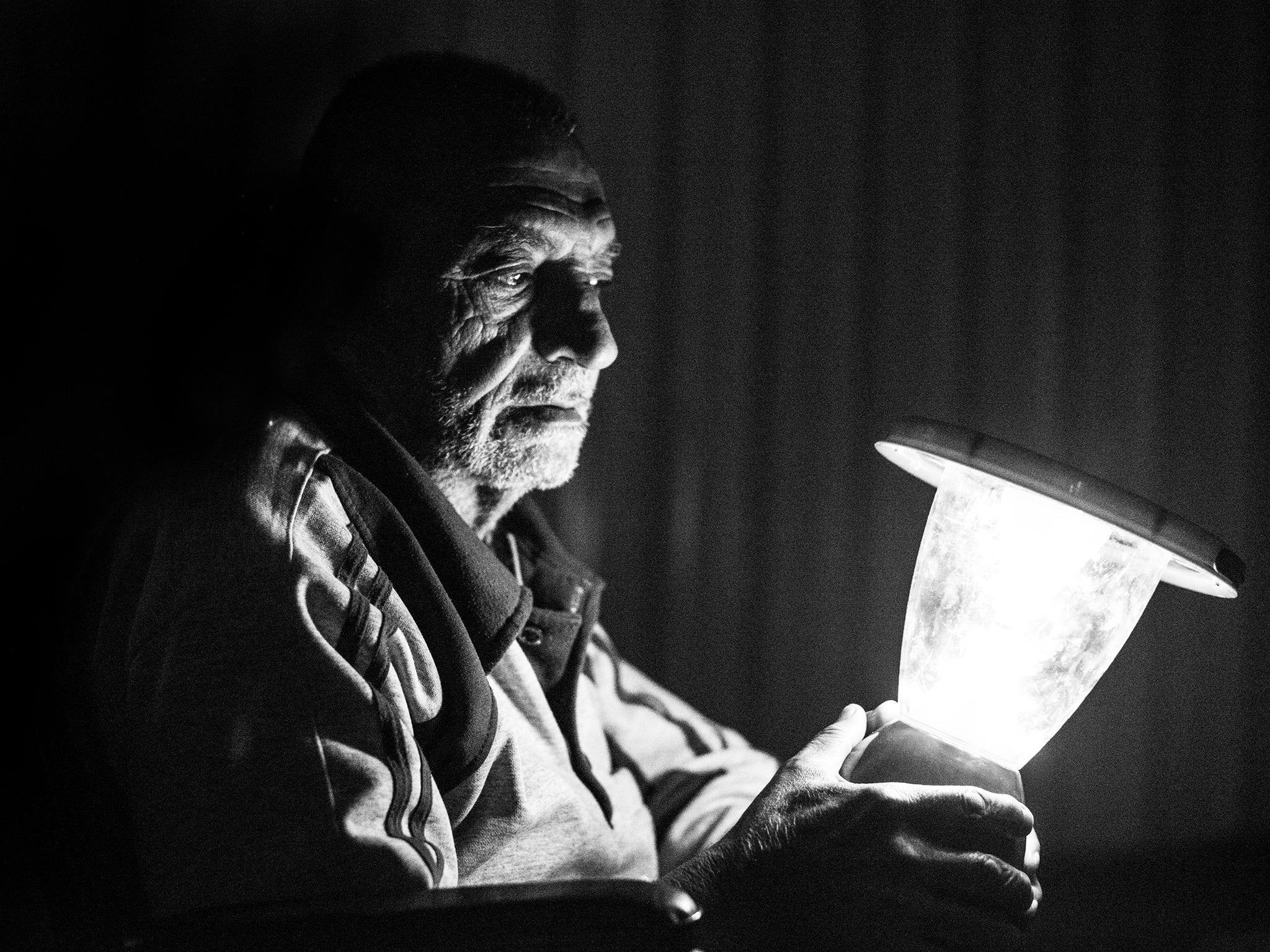 Mustaf Kiyiobeishi, 72 years old from the Syrian village of Hama. It took him seven days in his wheelchair to get to the Jordanian border with Syria and then to Azraq Camp in Jordan