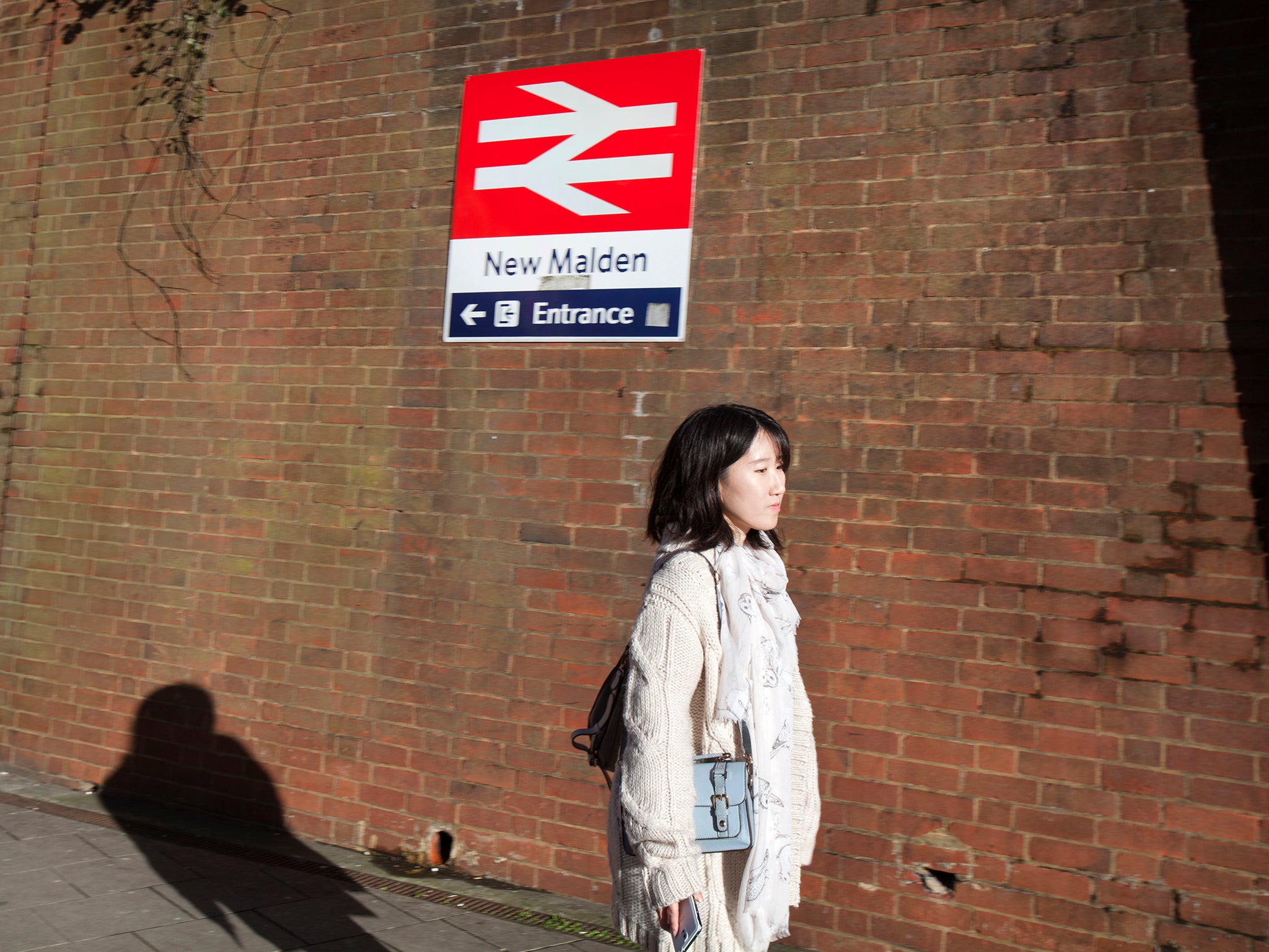 London calling: New Malden train station (Eugenio Grosso)