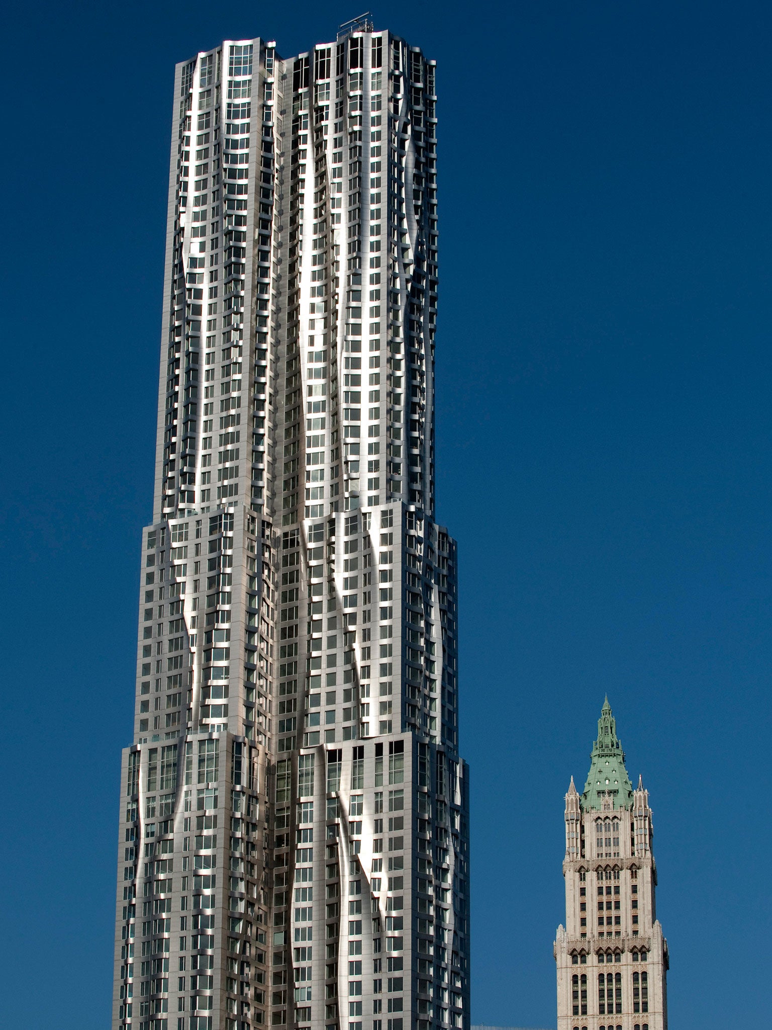 Gehry’s 76-storey skyscraper in Spruce Street, New York