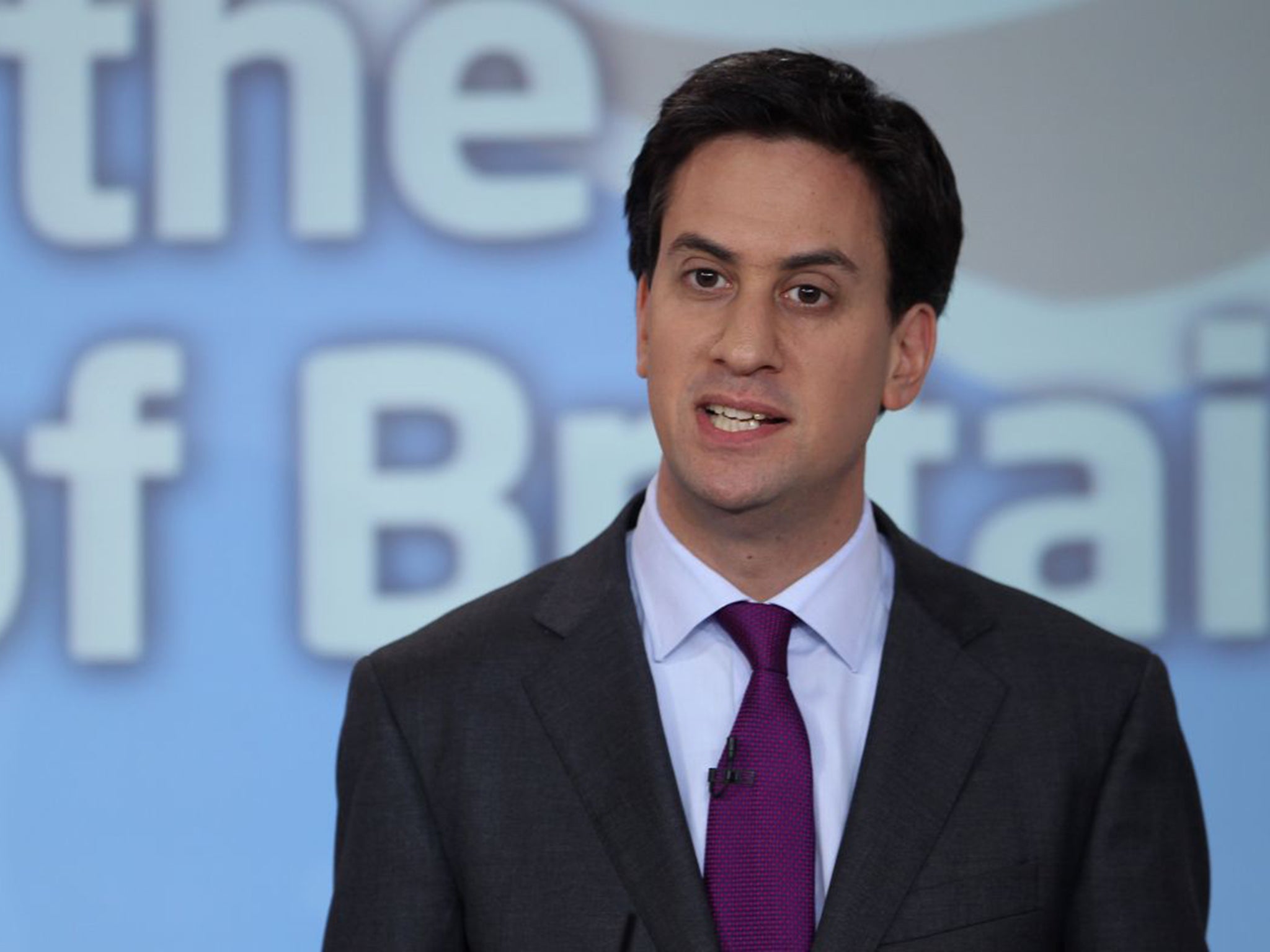 Speaking at a rally in Birmingham, Mr Miliband will insist that voters face a choice between hope and fear at the election.