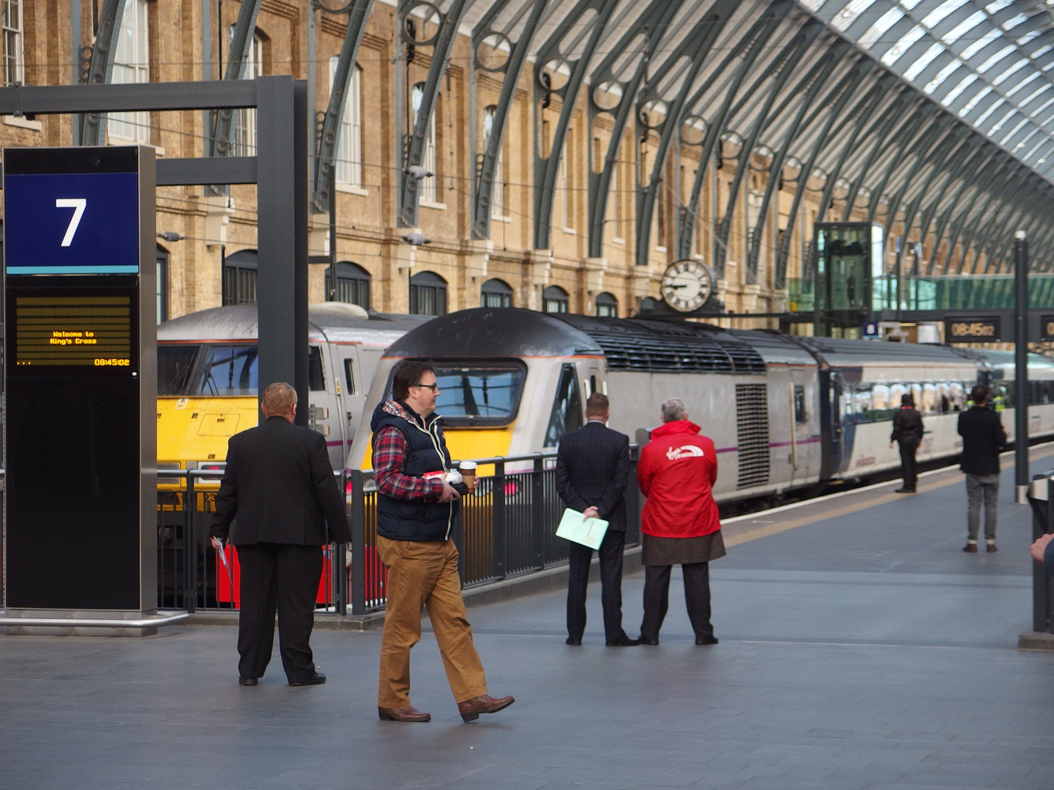 The 10-year deal would allow East Coast Trains to start operating five trains a day each way between Edinburgh and London for an average fare of less than £25