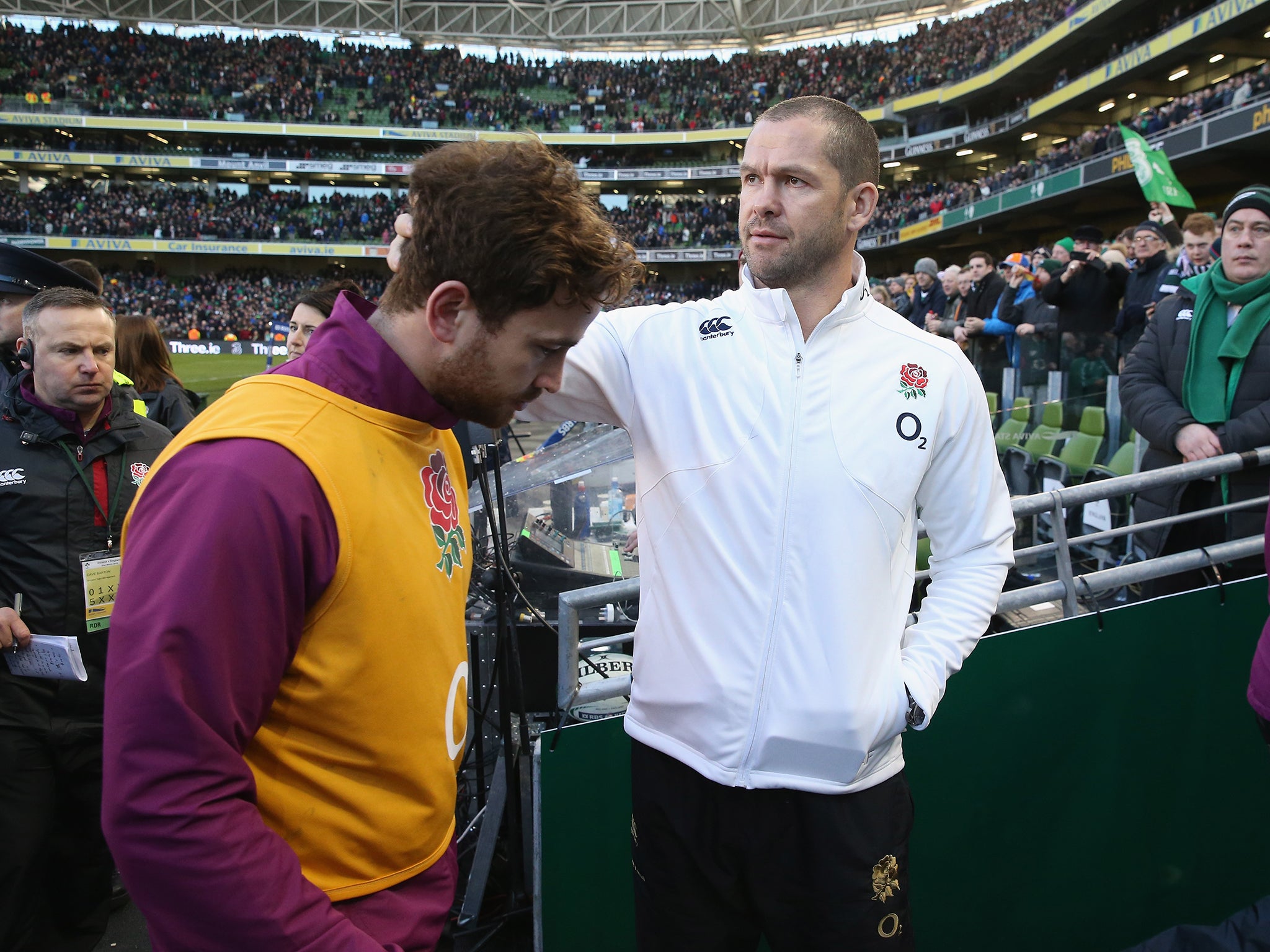 Danny Cipriani (left) has been released to Sale by
England for this weekend