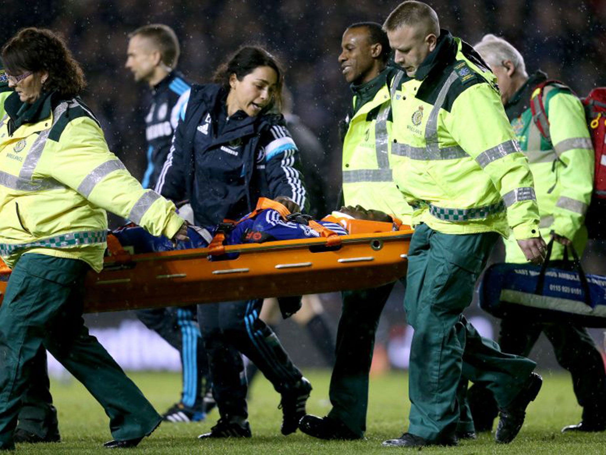 Chelsea doctor Eva Carneiro (centre)