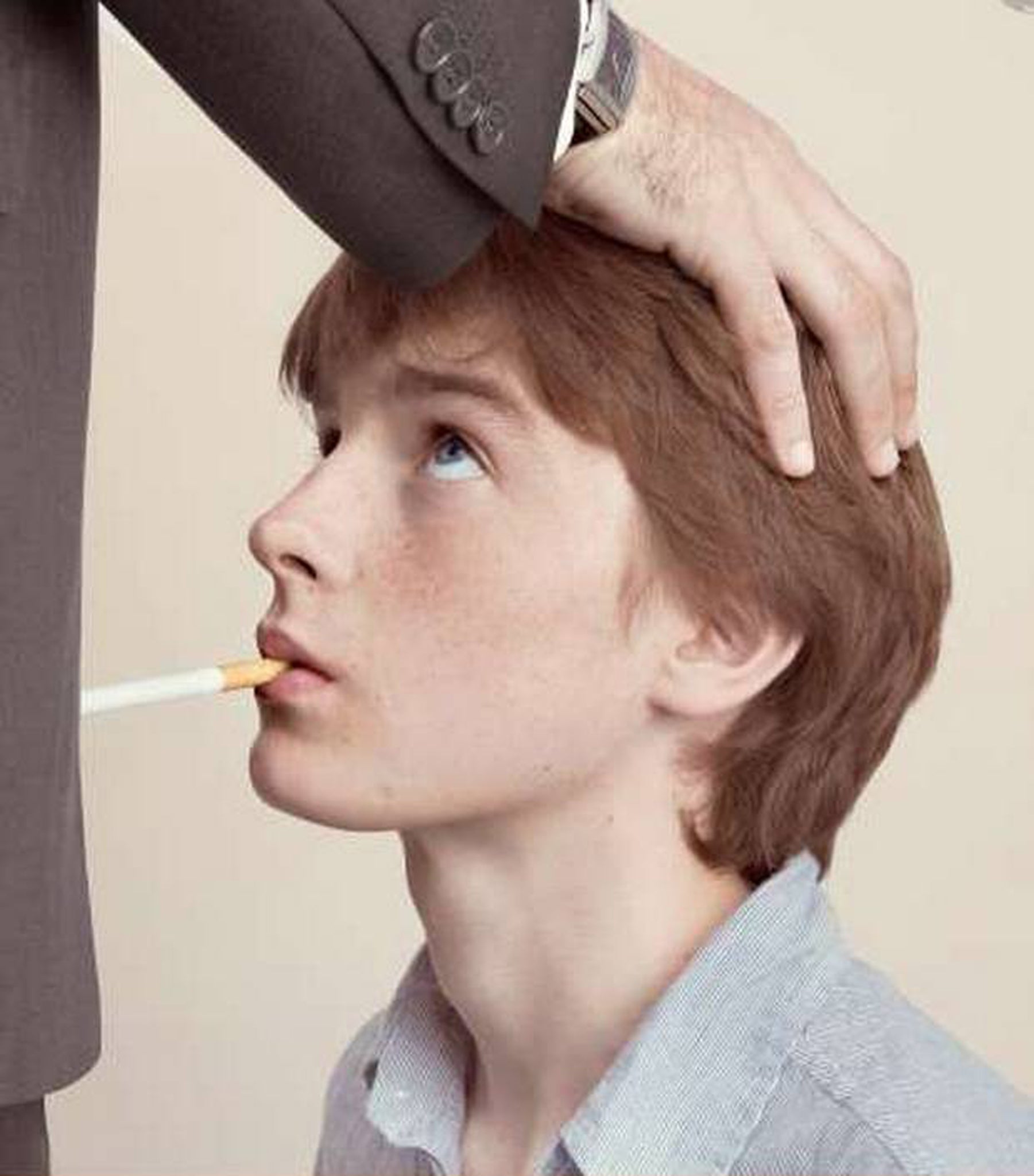 A poster from an anti-smoking campaign by Les Droits des Non-Fumeurs