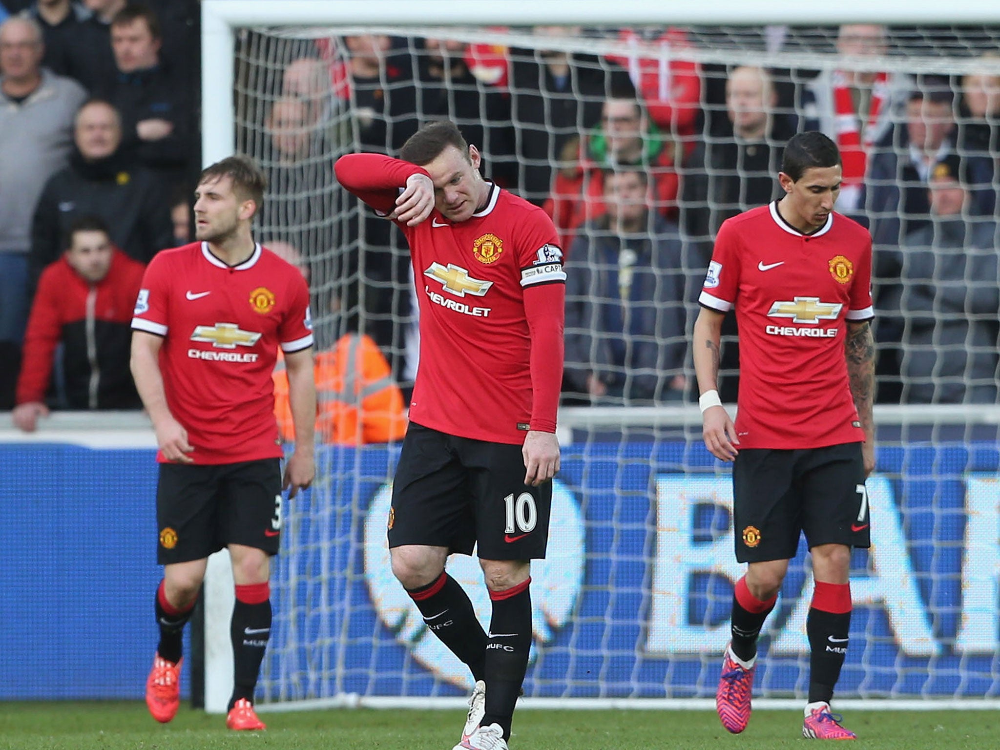 Rooney and Fellaini can help create space for Di Maria