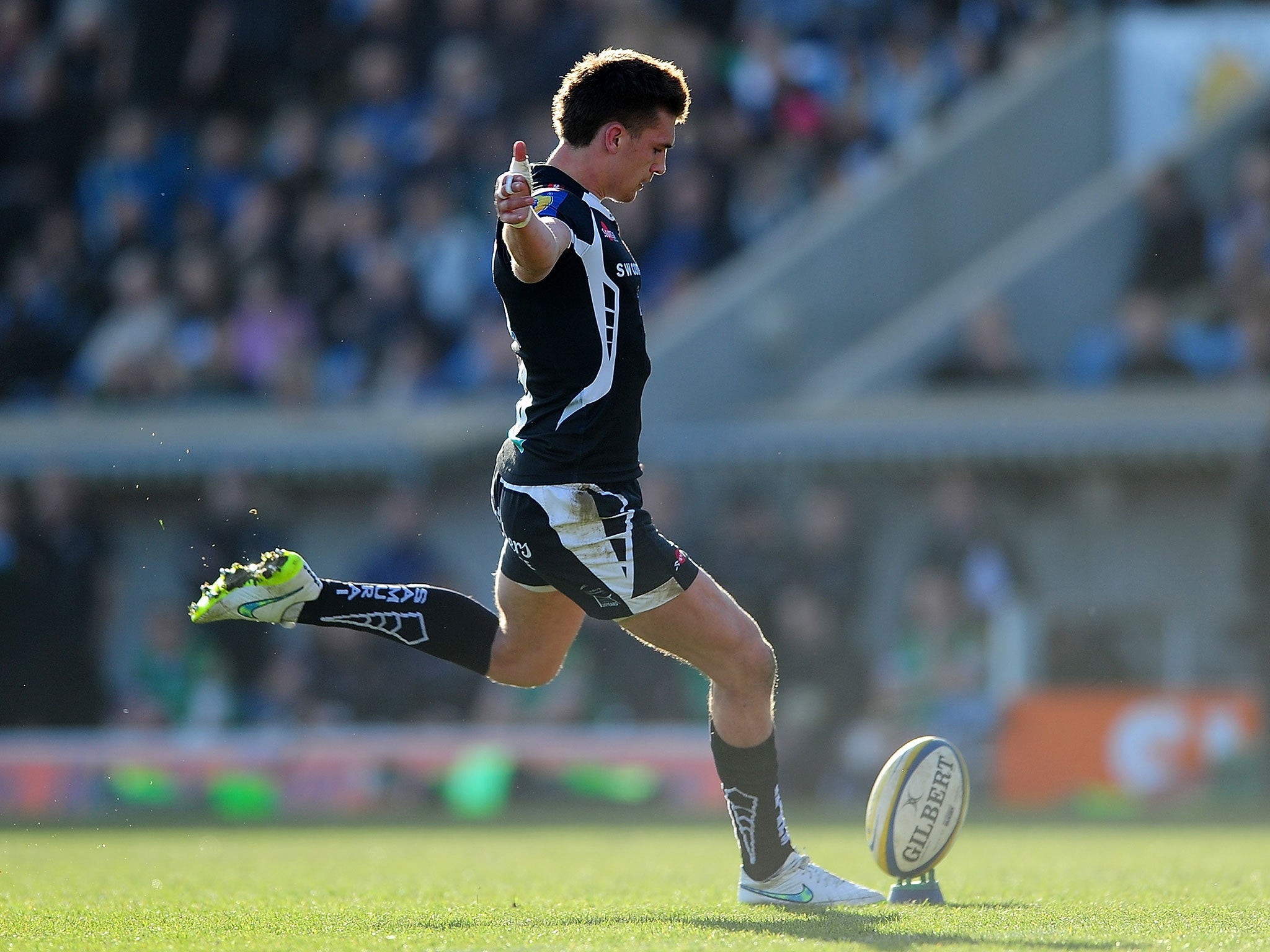 Henry Slade was instrumental in Exeter's humbling of London Welsh