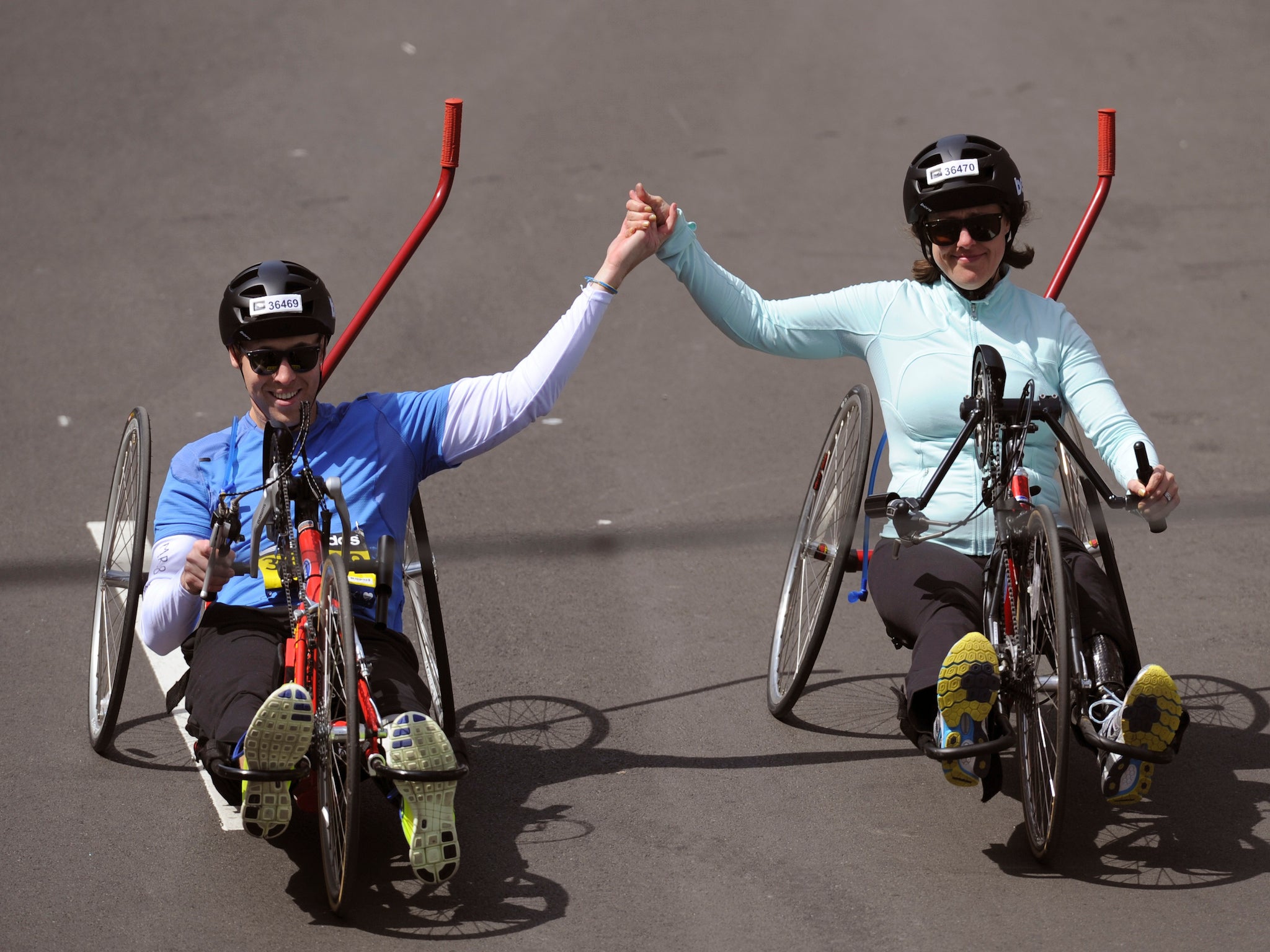 Jessica Kensky and Patrick Downes complete the marathon one year after the bombing