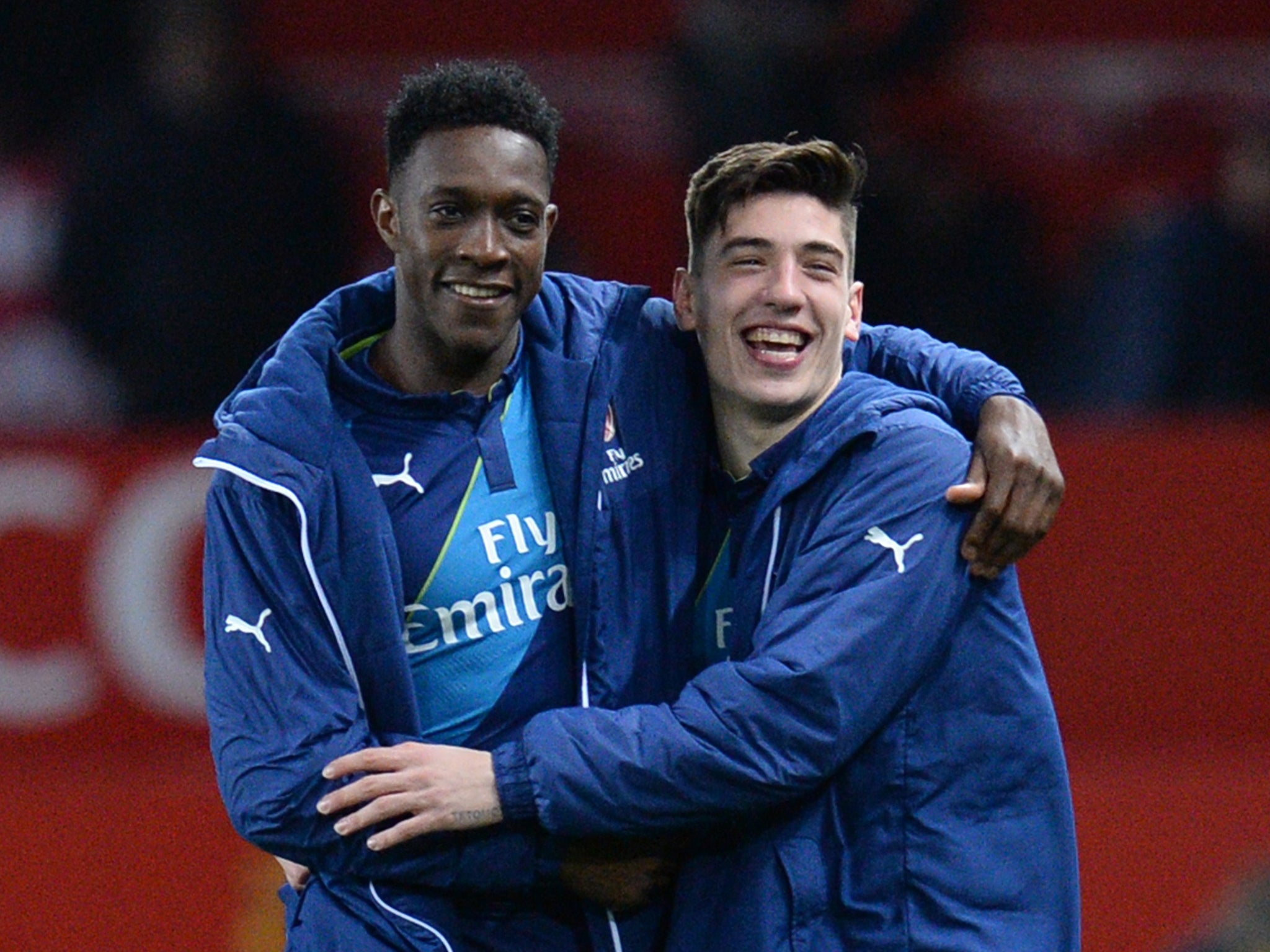 Hector Bellerin celebrates with Danny Welbeck