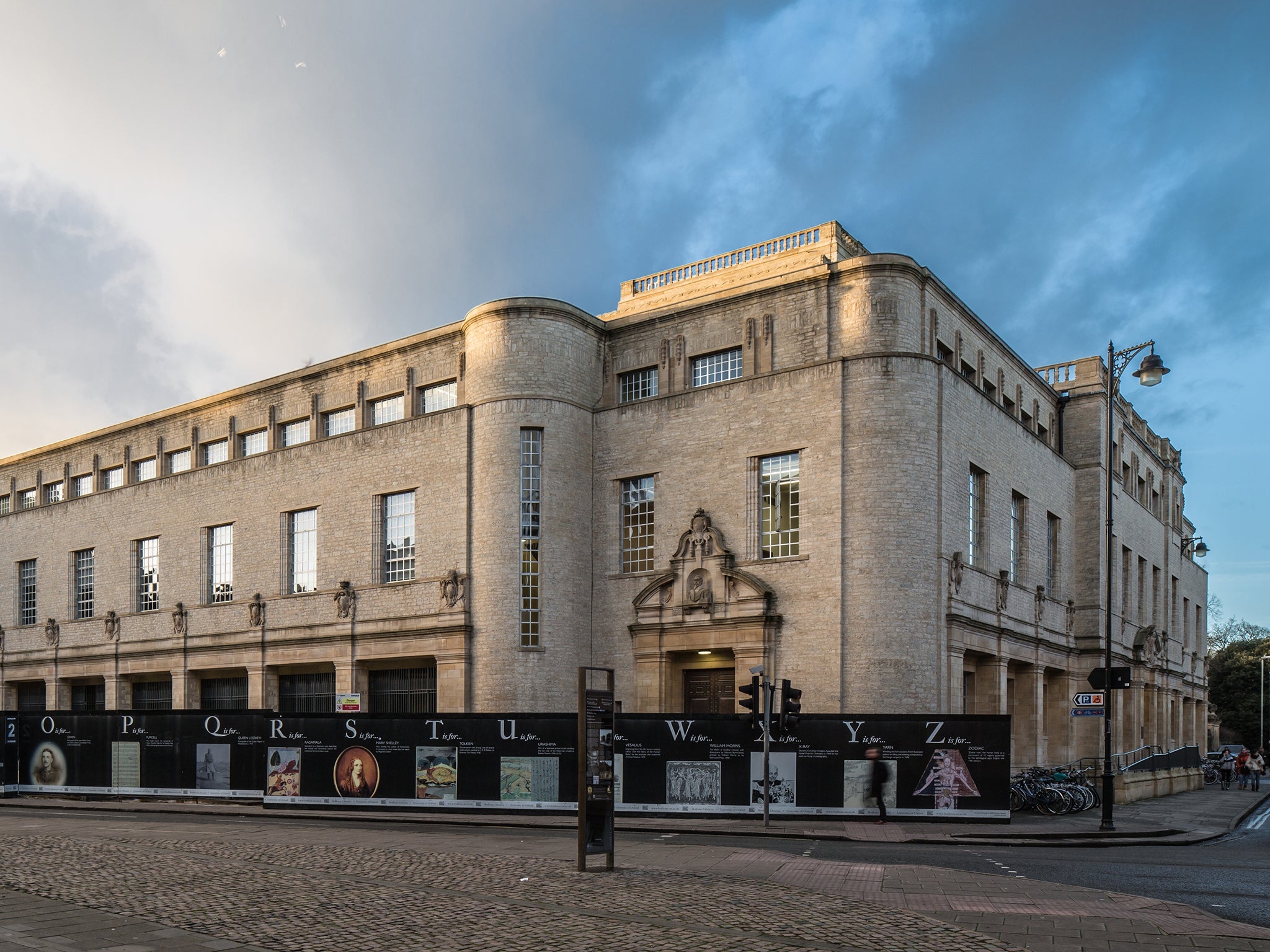 The exterior of the New Bodleian Library