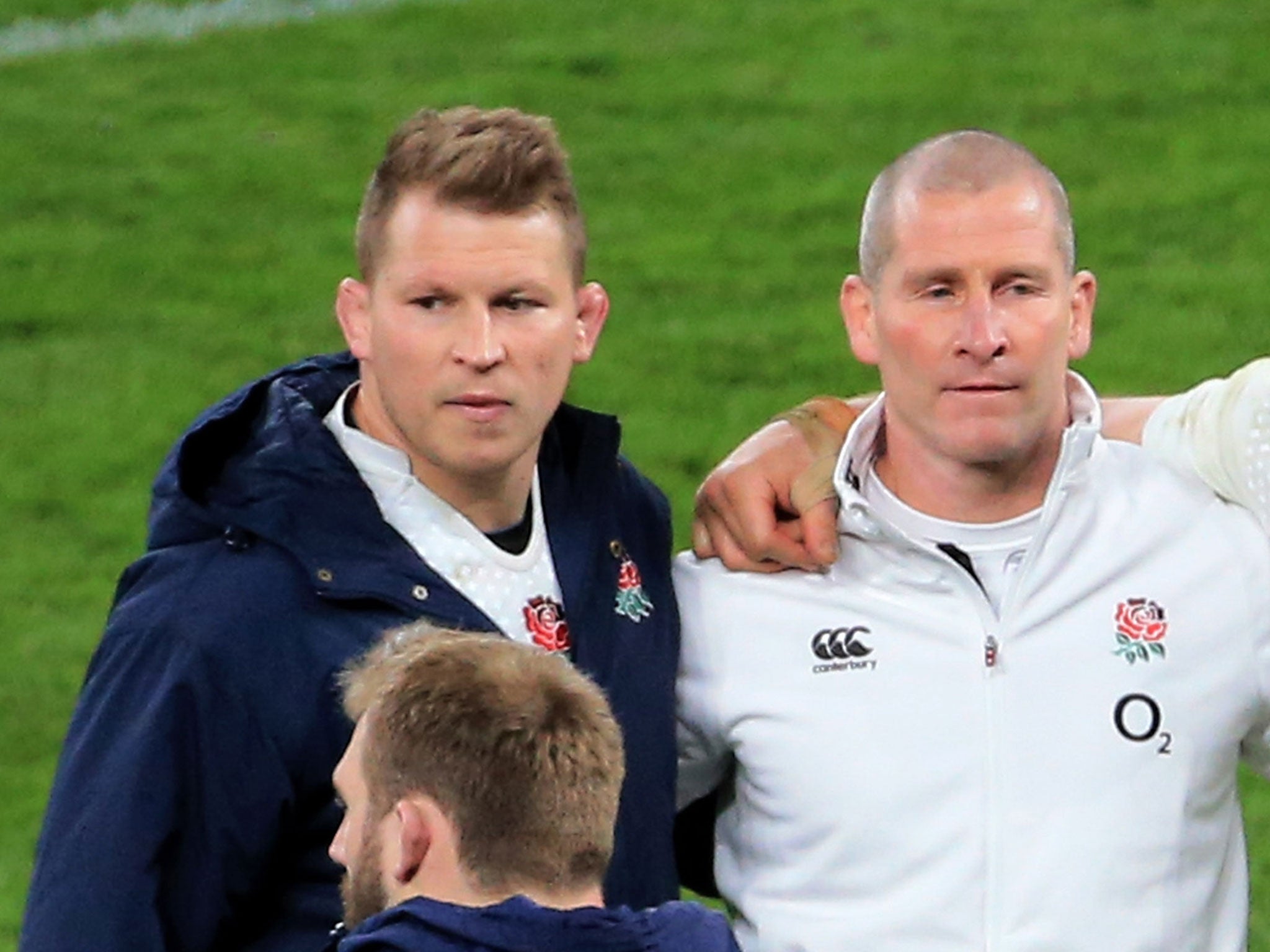 Hartley stands alongside Stuart Lancaster