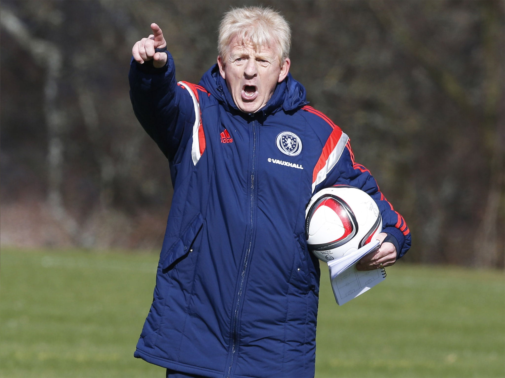 Gordon Strachan takes Scotland training on Tuesday