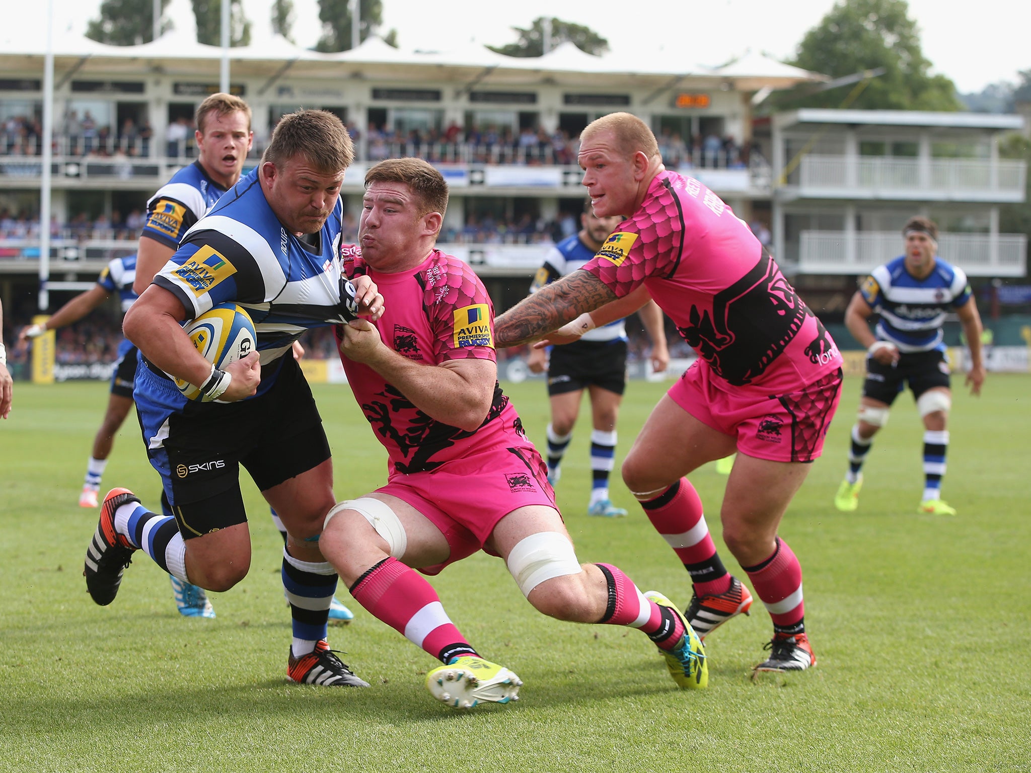 London Welsh (in pink) conceded 53 points against tomorrow’s opponents Bath back in September