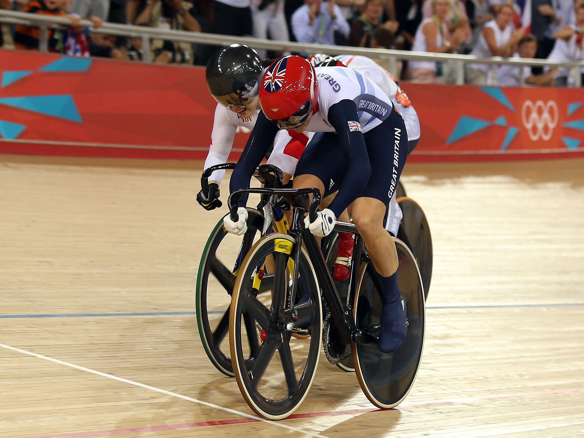 Victoria Pendleton winning keirin gold at London 2012 (Getty)