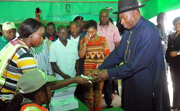 Goodluck Jonathan votes in Nigeria's 2015 presidential election