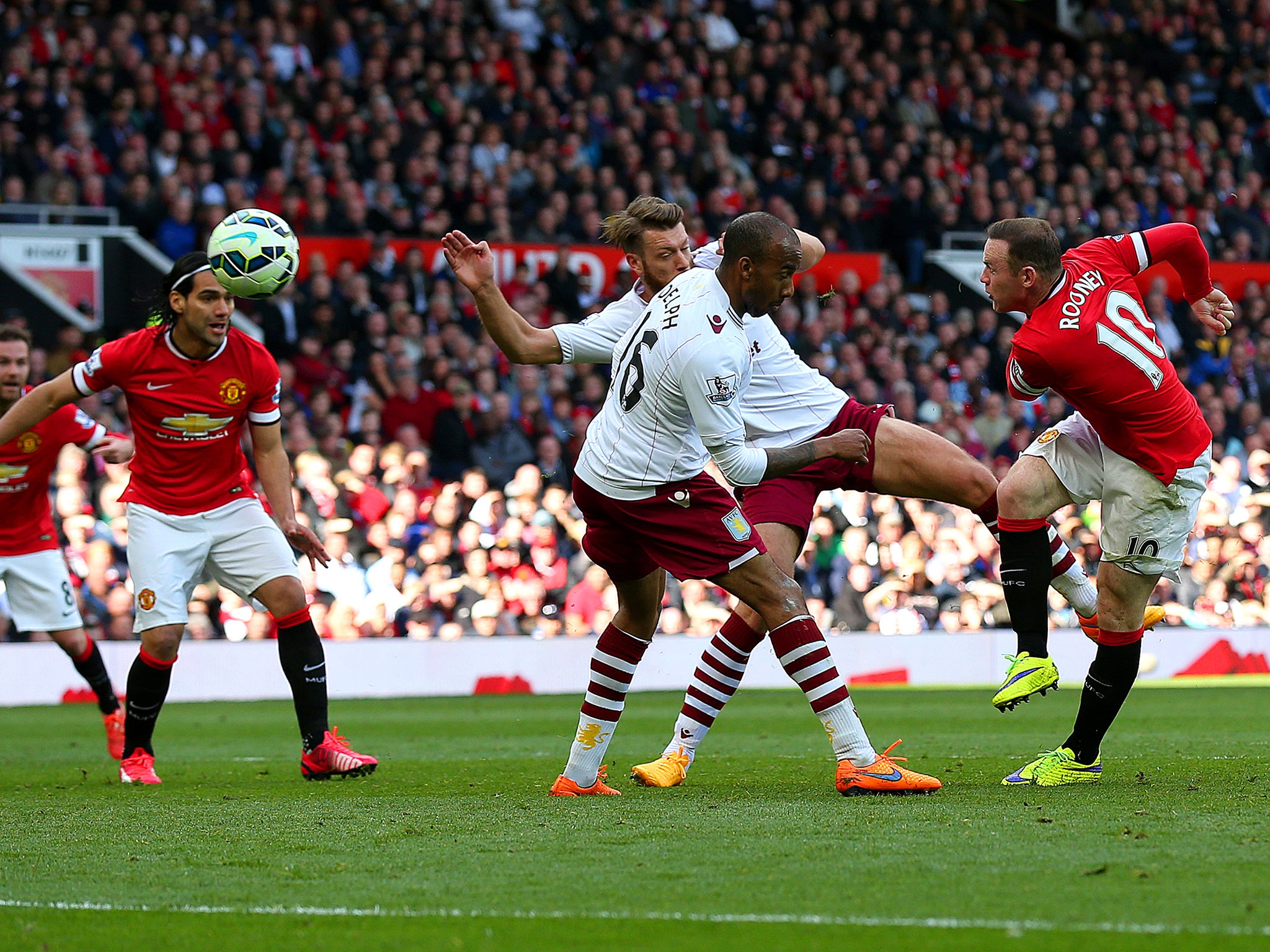 Wayne Rooney's strike came in his side's 3-1 win