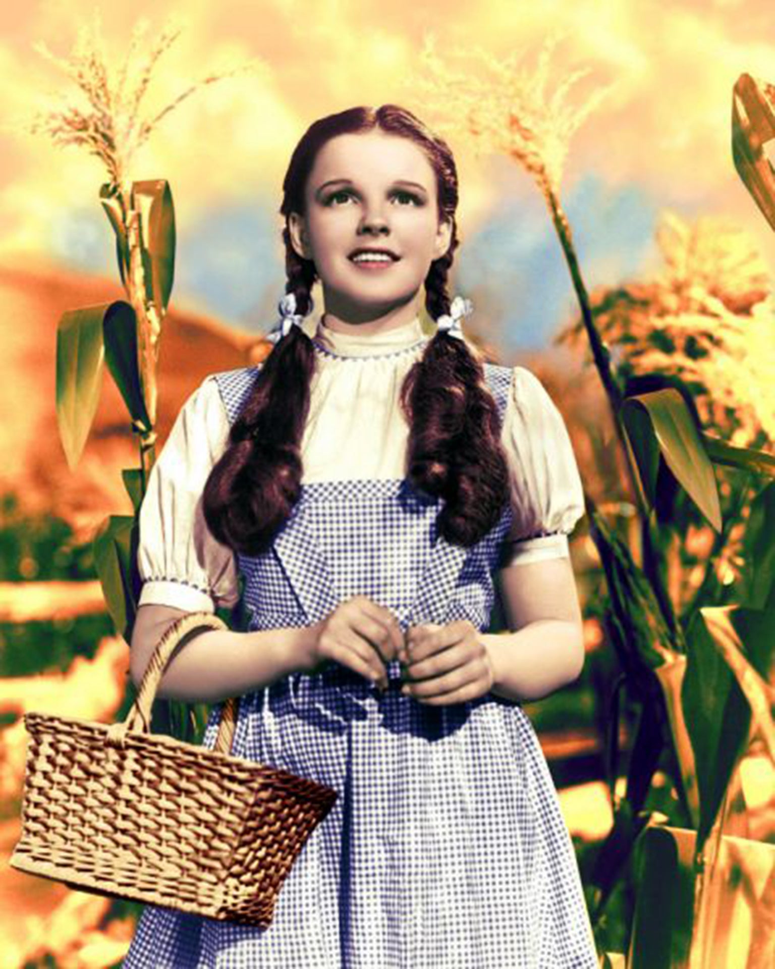 Judy Garland as ‘Wizard Of Oz’ heroine Dorothy Gale in classic checks