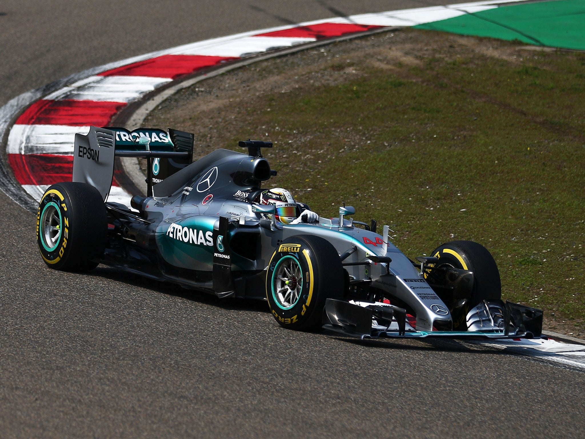 Lewis Hamilton wins the Chinese Grand Prix