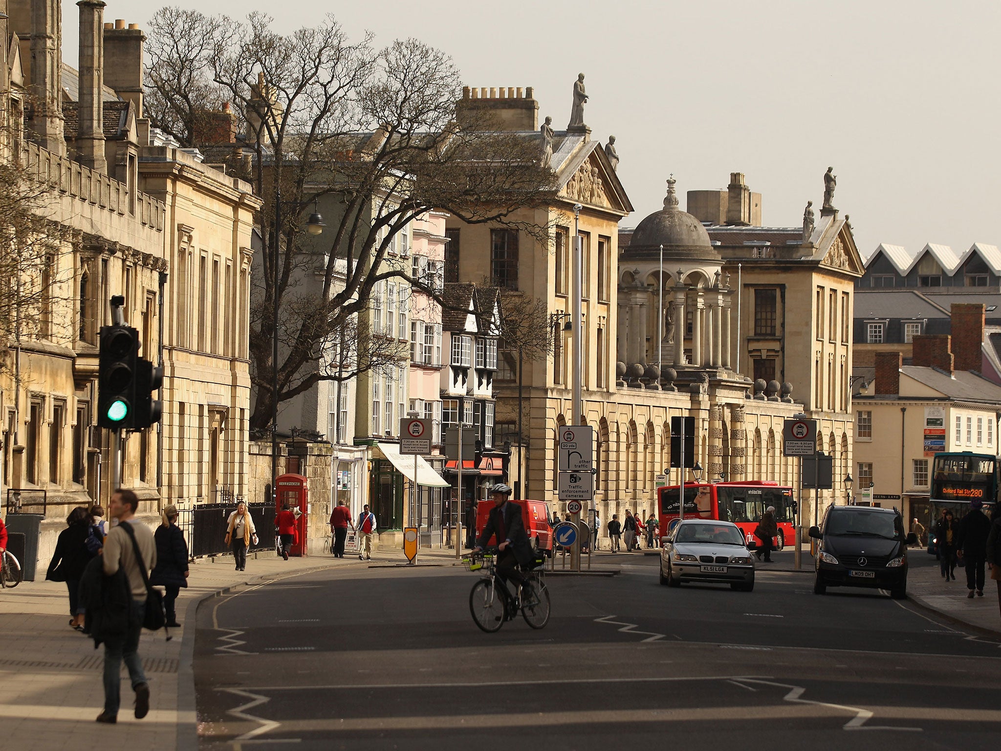 Beautiful by day, Oxford's city streets fill up with unsightly, non-recyclable plastic burger boxes on any given night