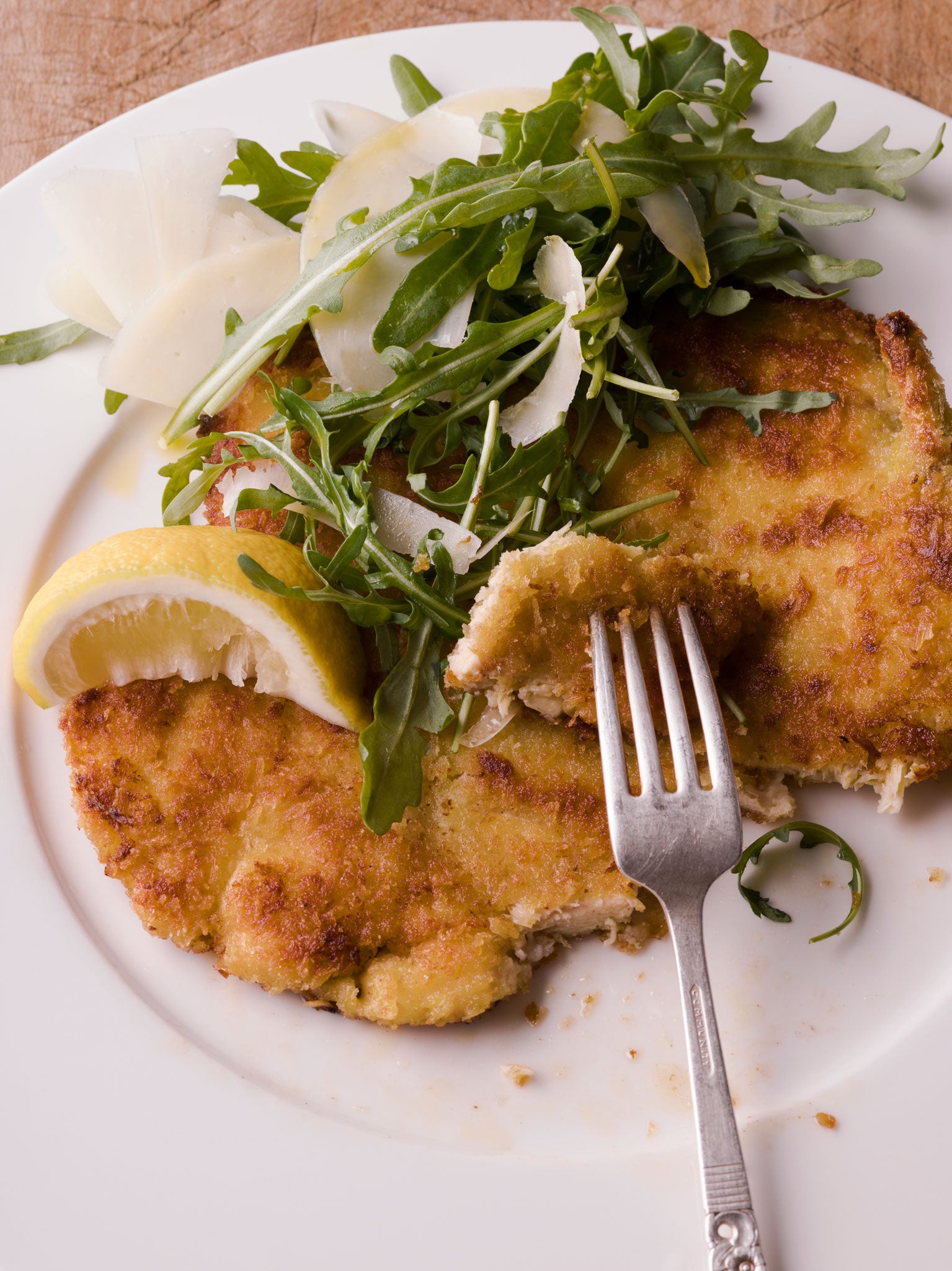 Chicken escalope with rocket and parmesan salad