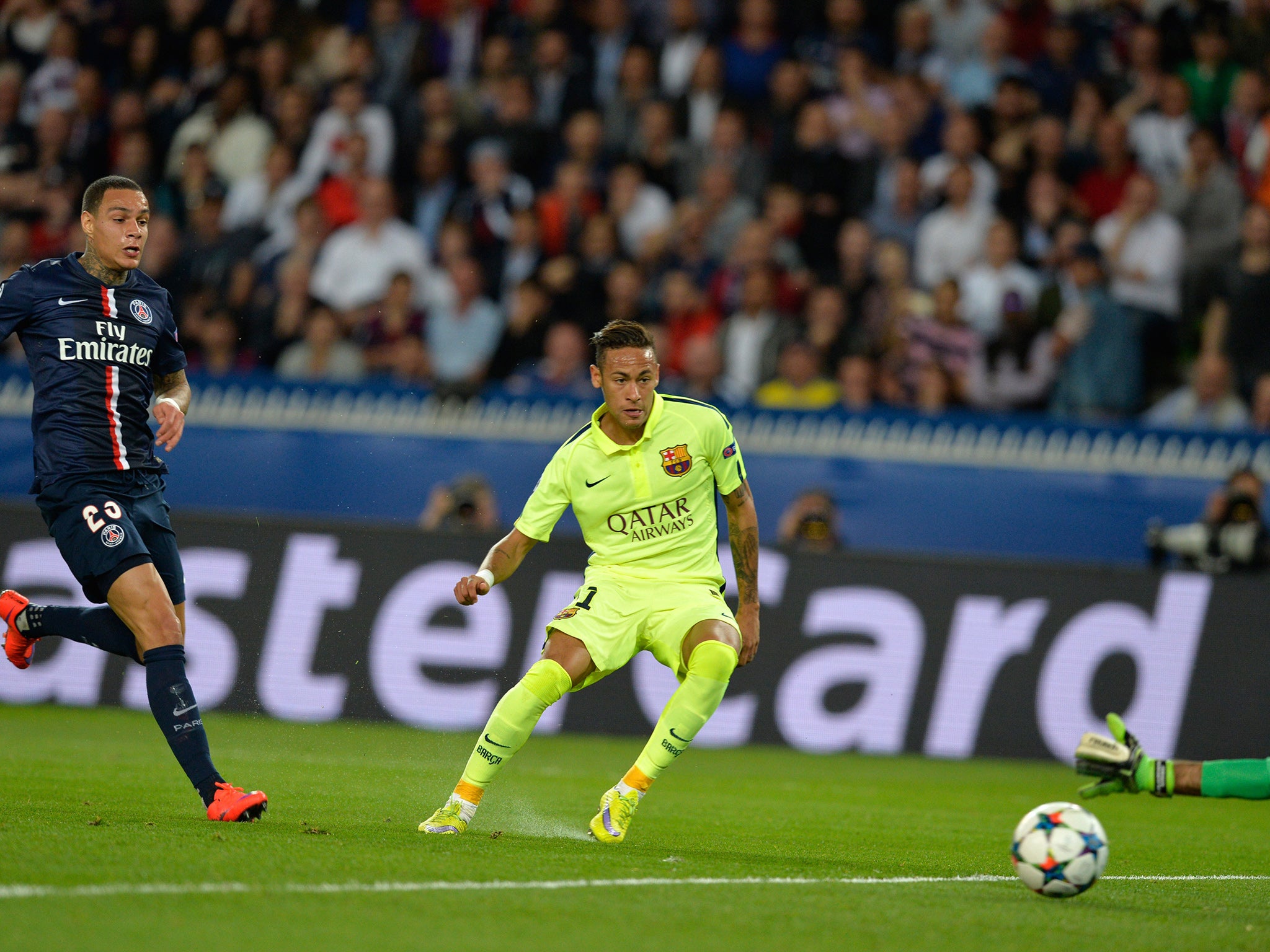 Neymar puts Barcelona in front