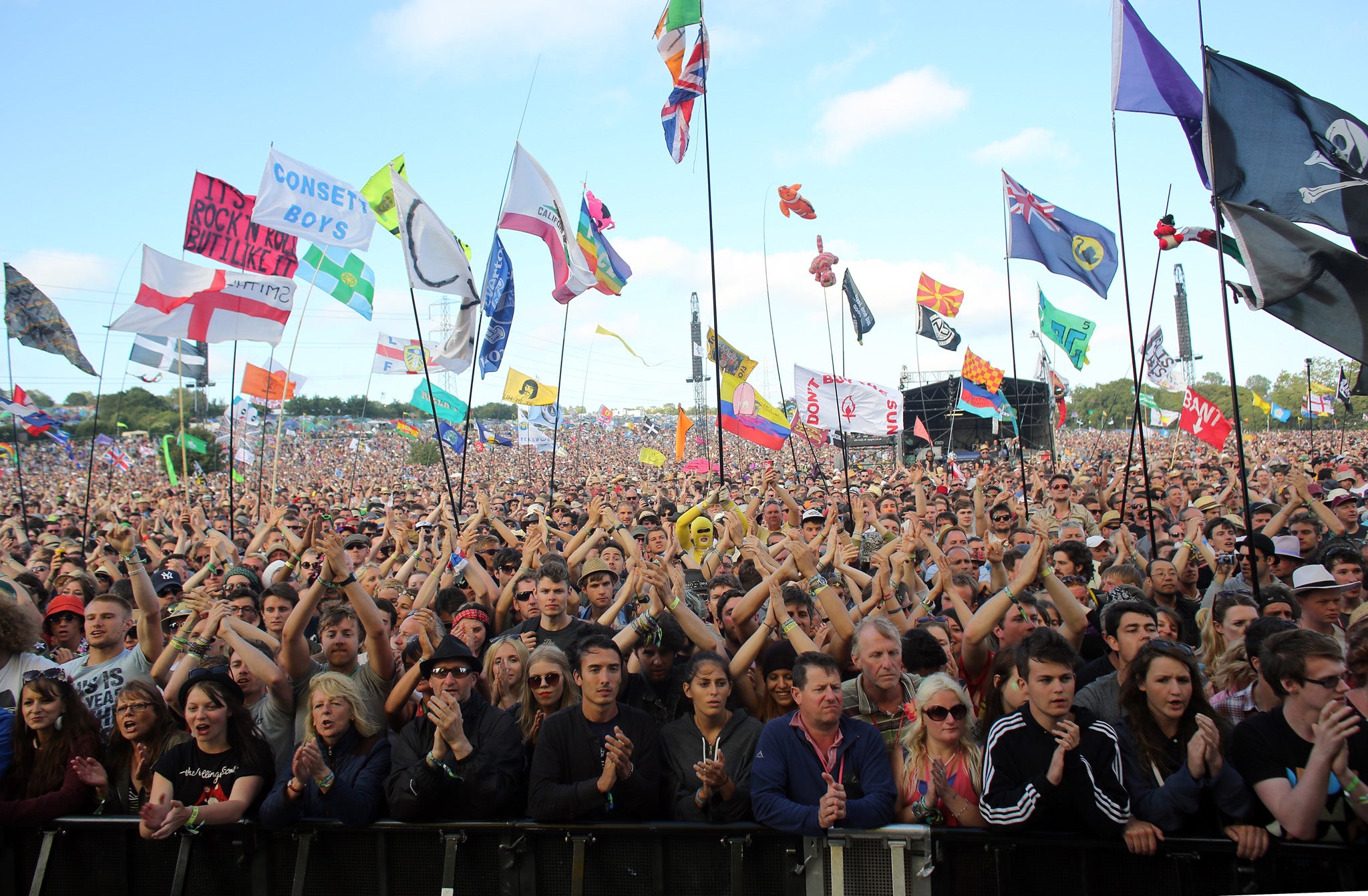 Festival-goers soak up the atmosphere at Glastonbury