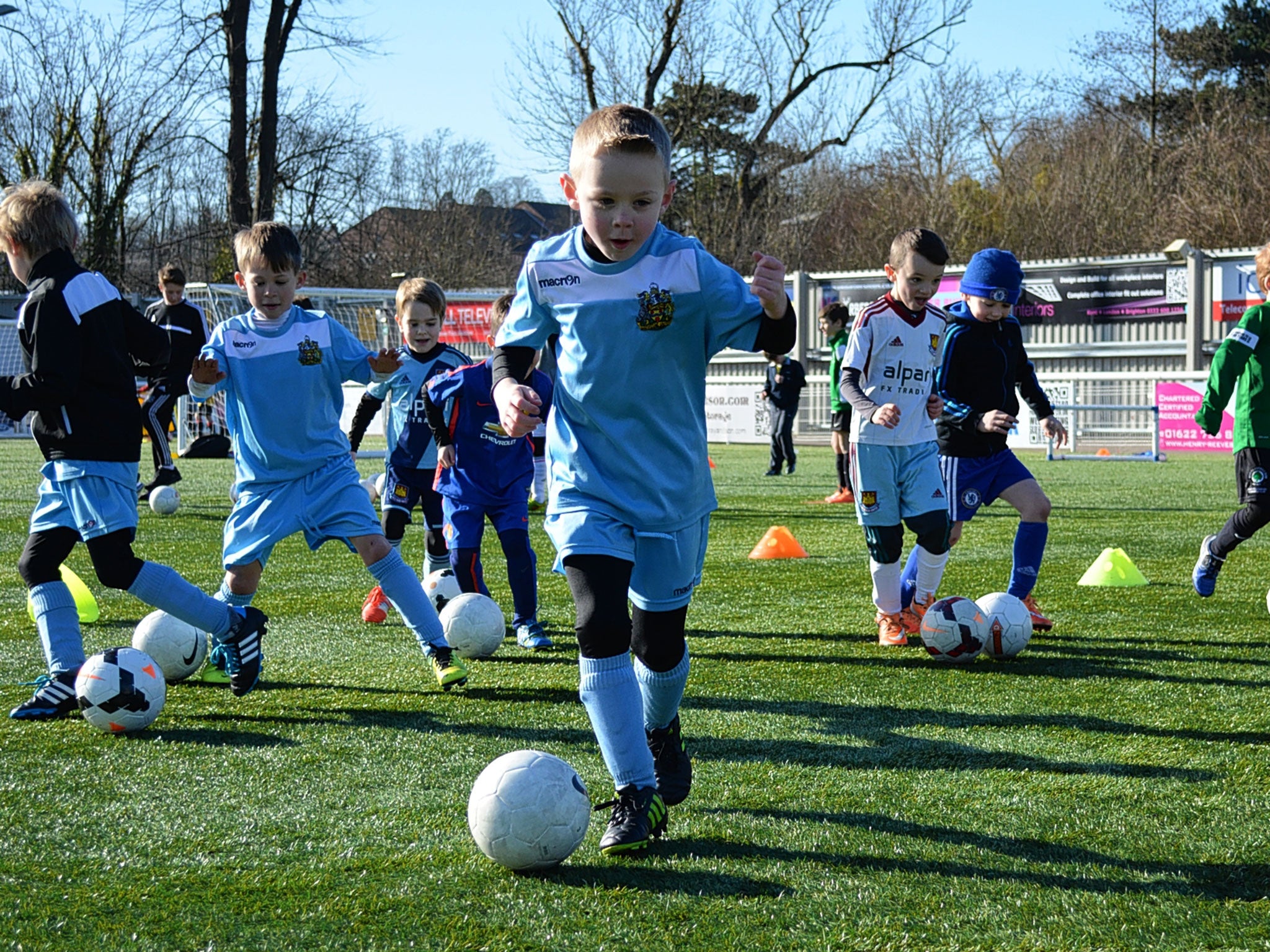 Youngsters train on Maidstone’s 3G pitch