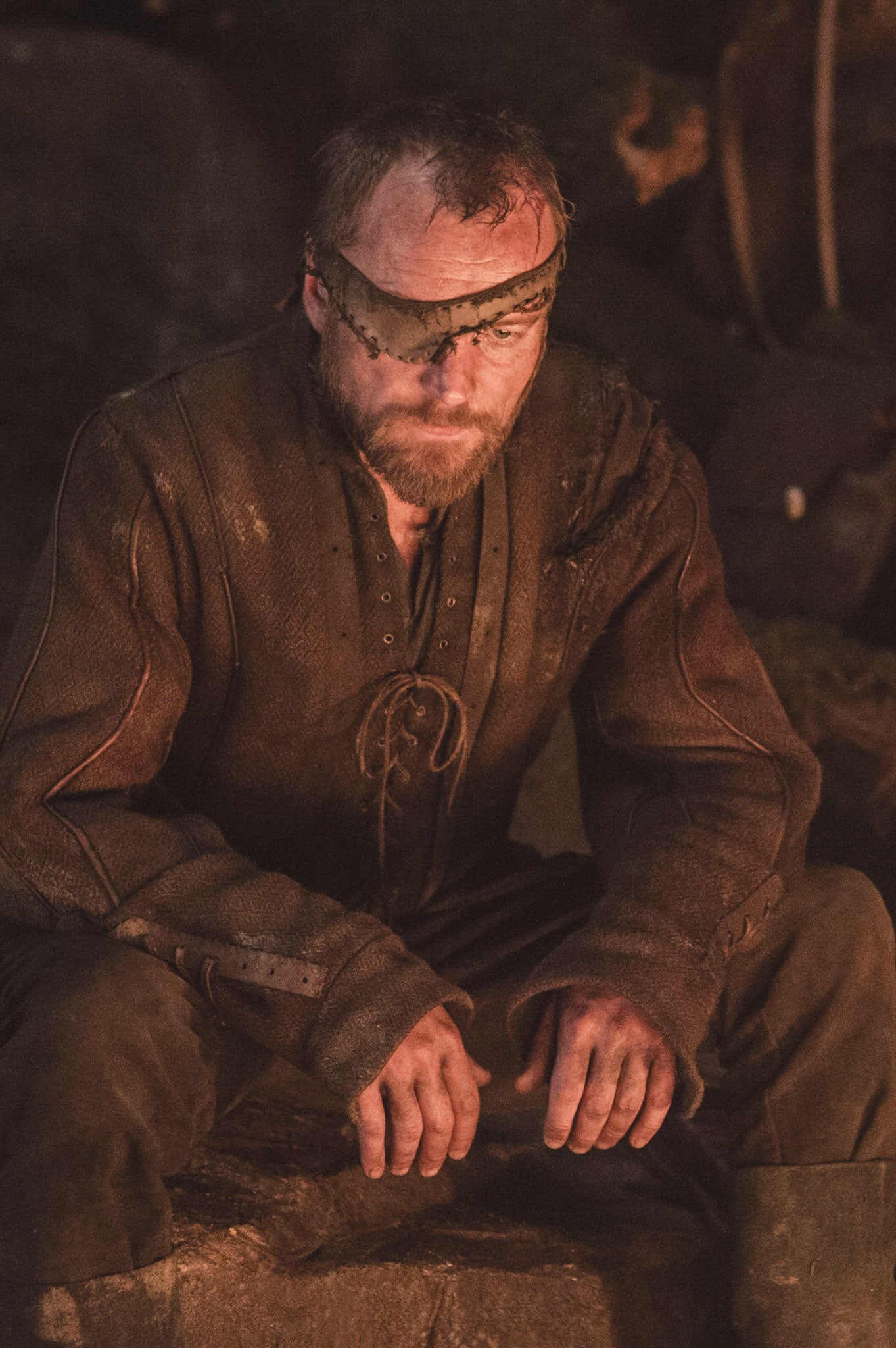 Beric Dondarrion (Richard Dormer) at Pollnagollum Cave