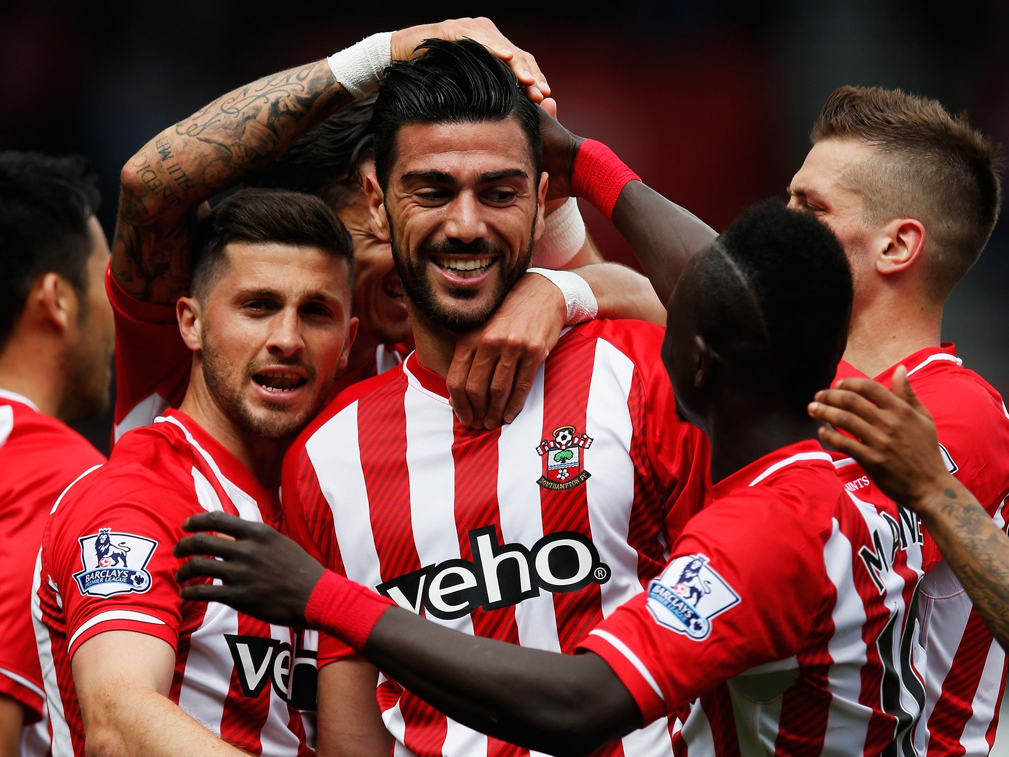 Southampton players celebrate after Pelle scores his second