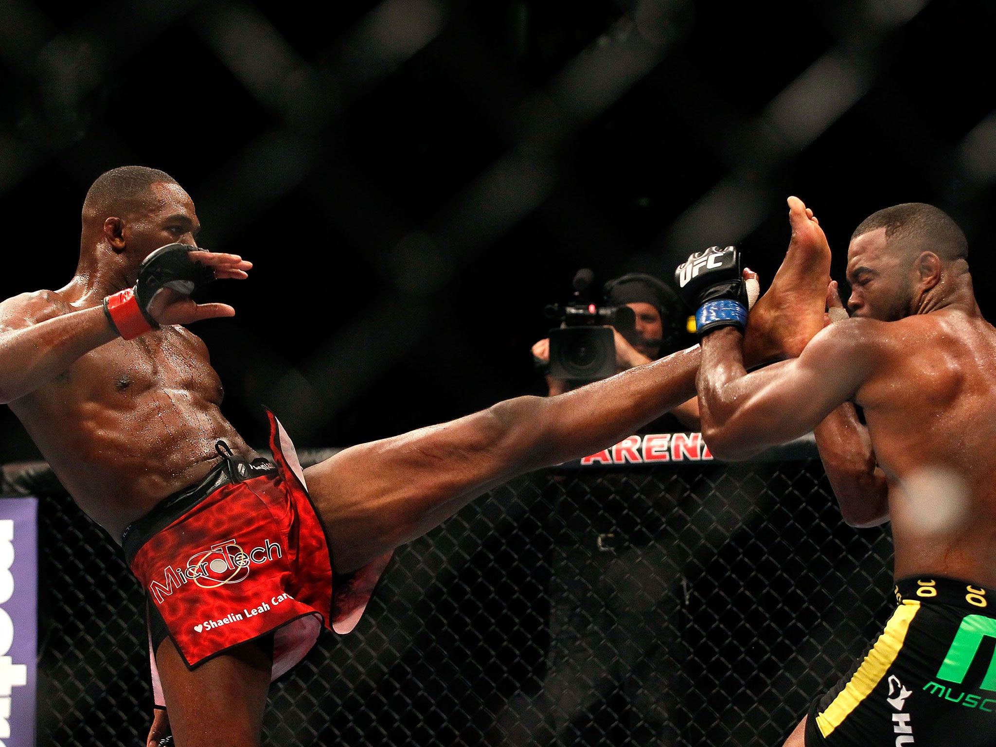 Jones kicks Rashad Evans in the face during their 2012 fight