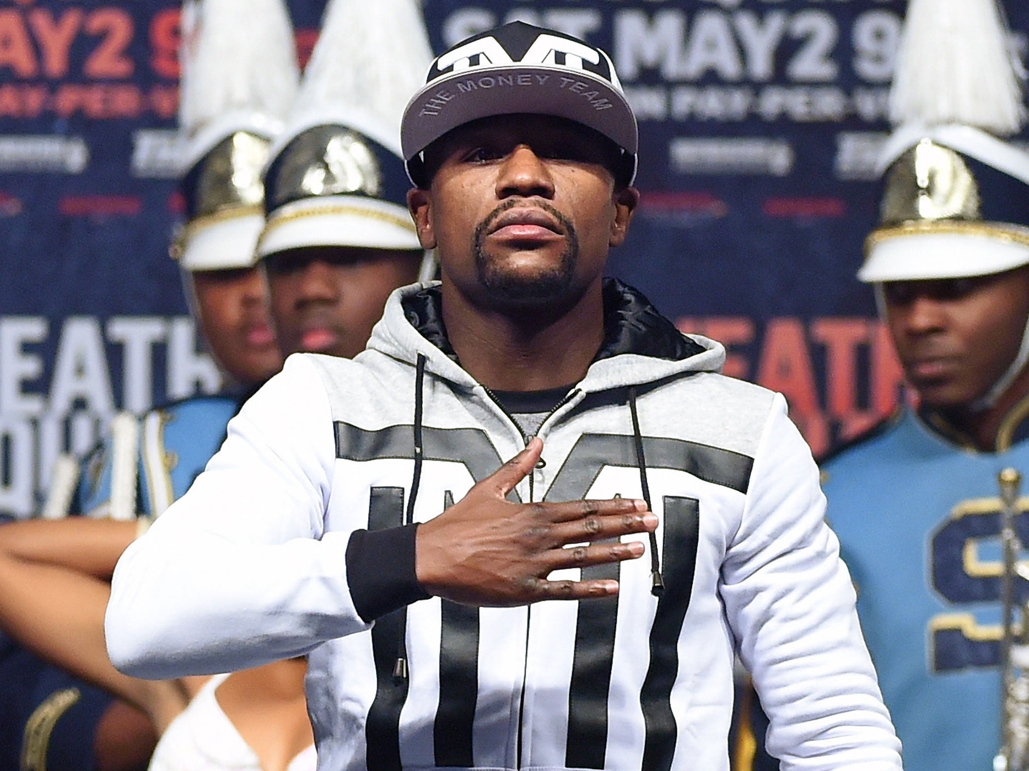 Floyd Mayweather arrived at the MGM Arena last night