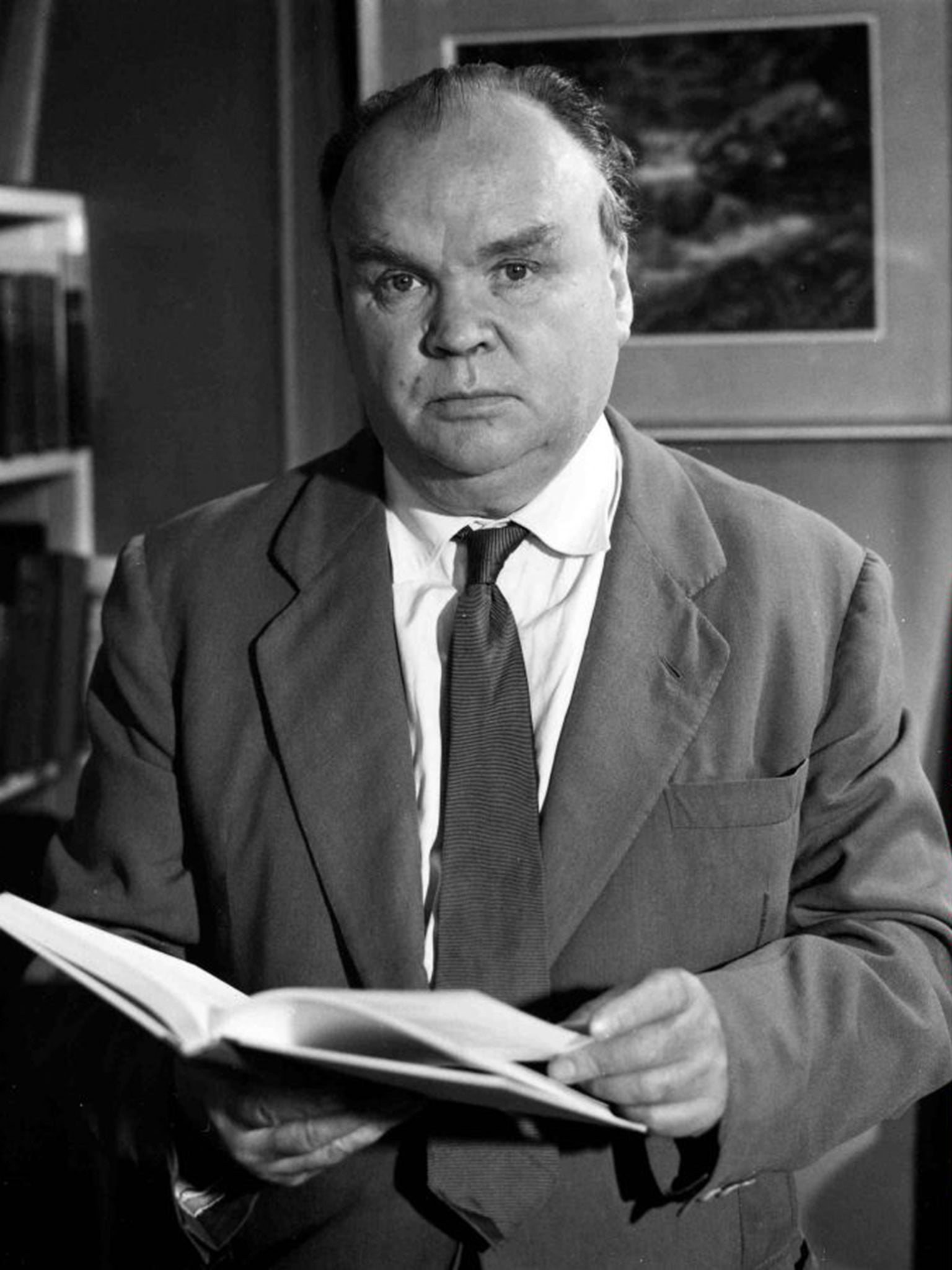 Cyril Connolly, the former editor of 'Horizon'