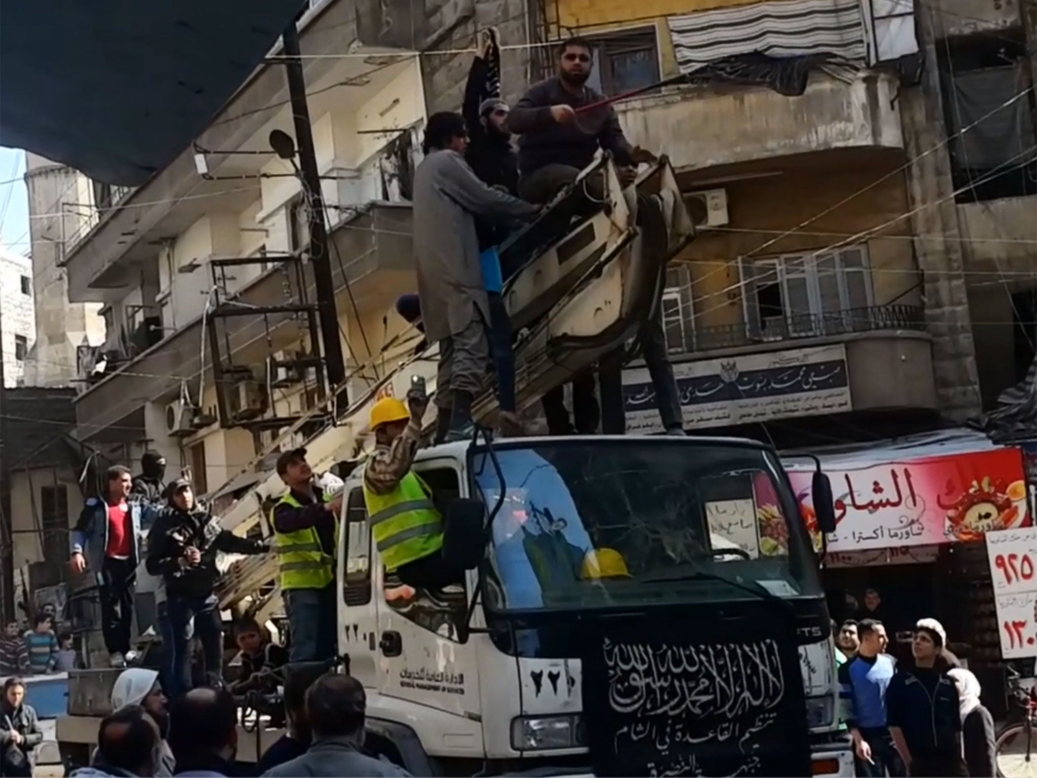 Al-Nusra militants hijack a parade in Aleppo