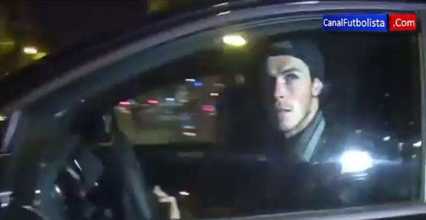 Gareth Bale appears outside the Santiago Bernabeu