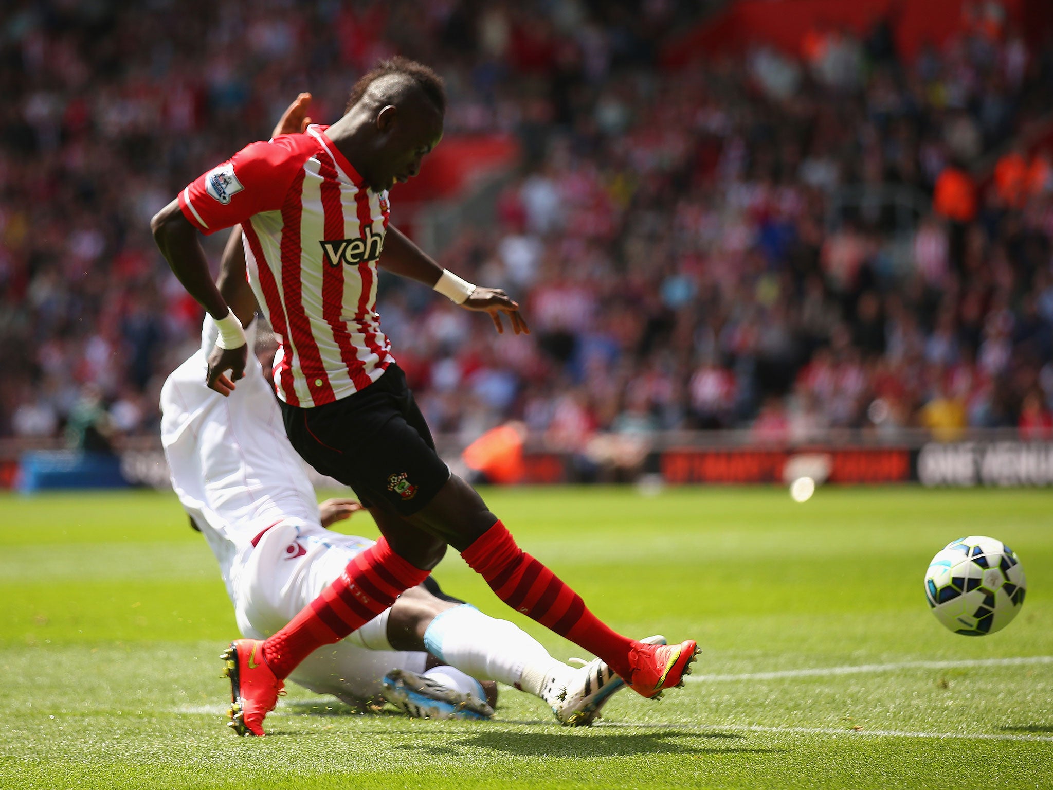 Mane scores his second to double Southampton's lead