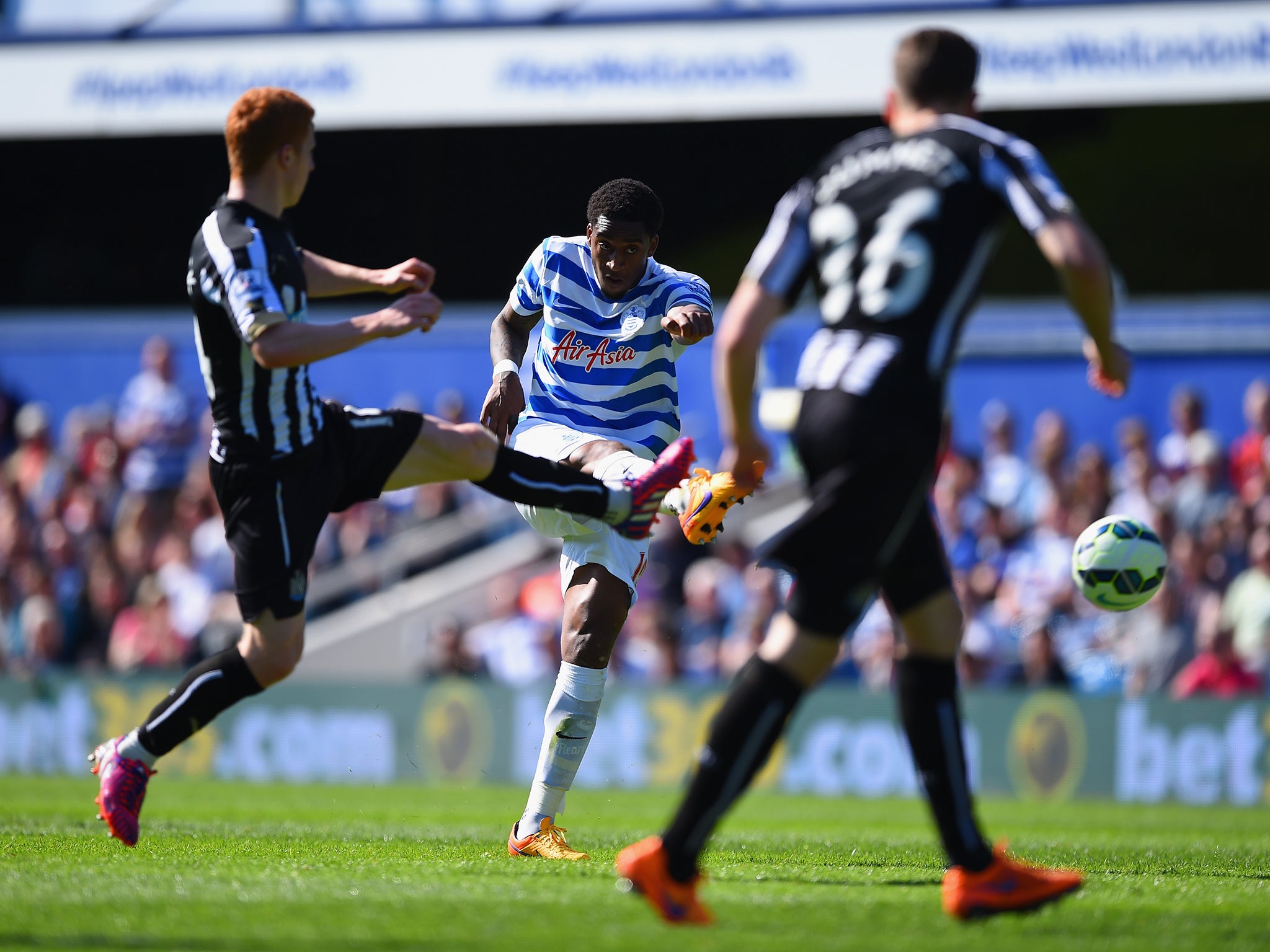 Leroy Fer scored a thunderbolt