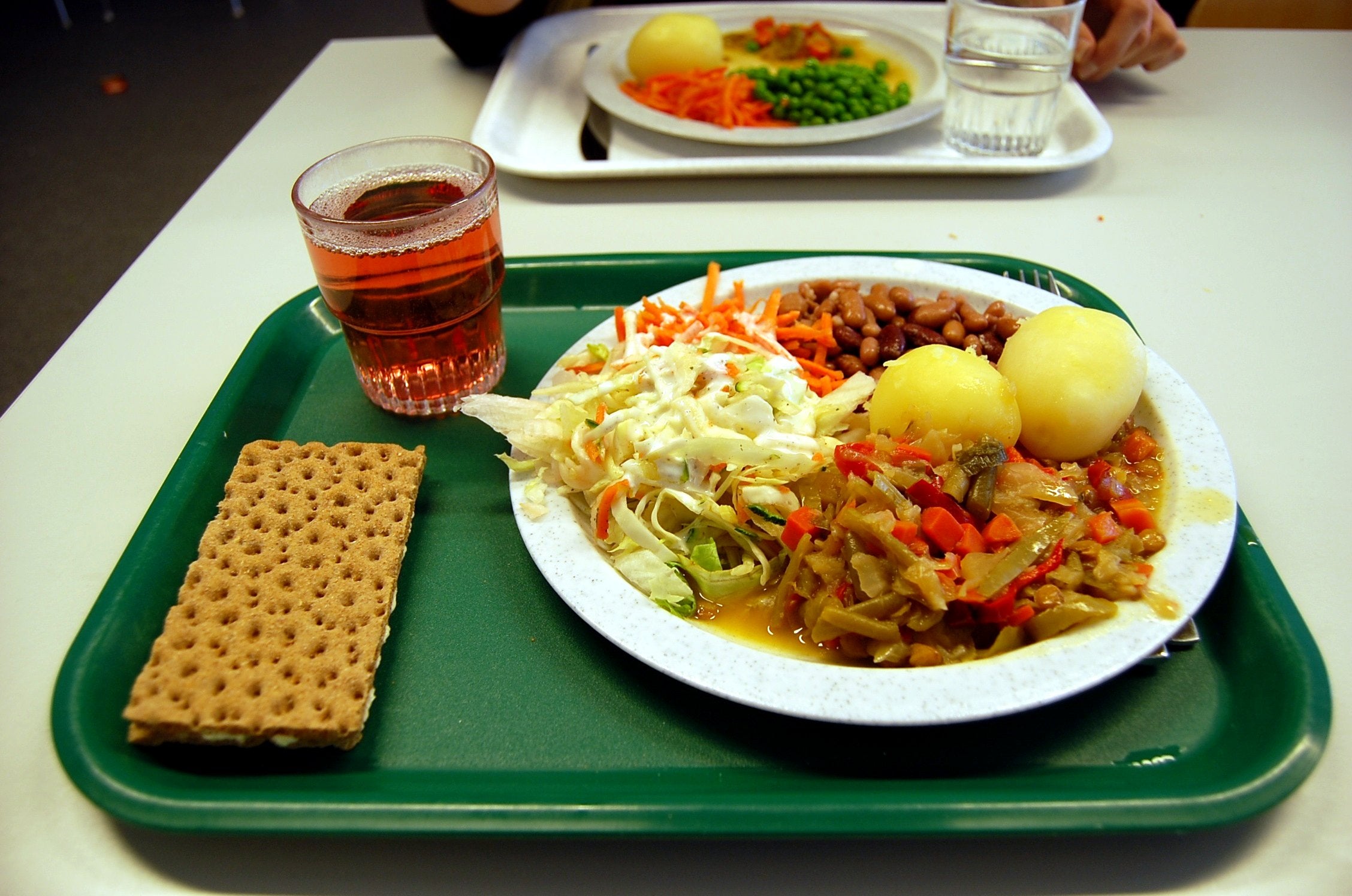 A lunch at a cafeteria