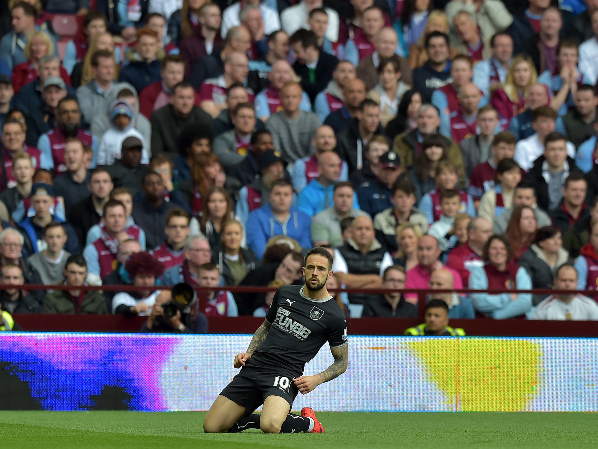 Ings in action at Burnley last season