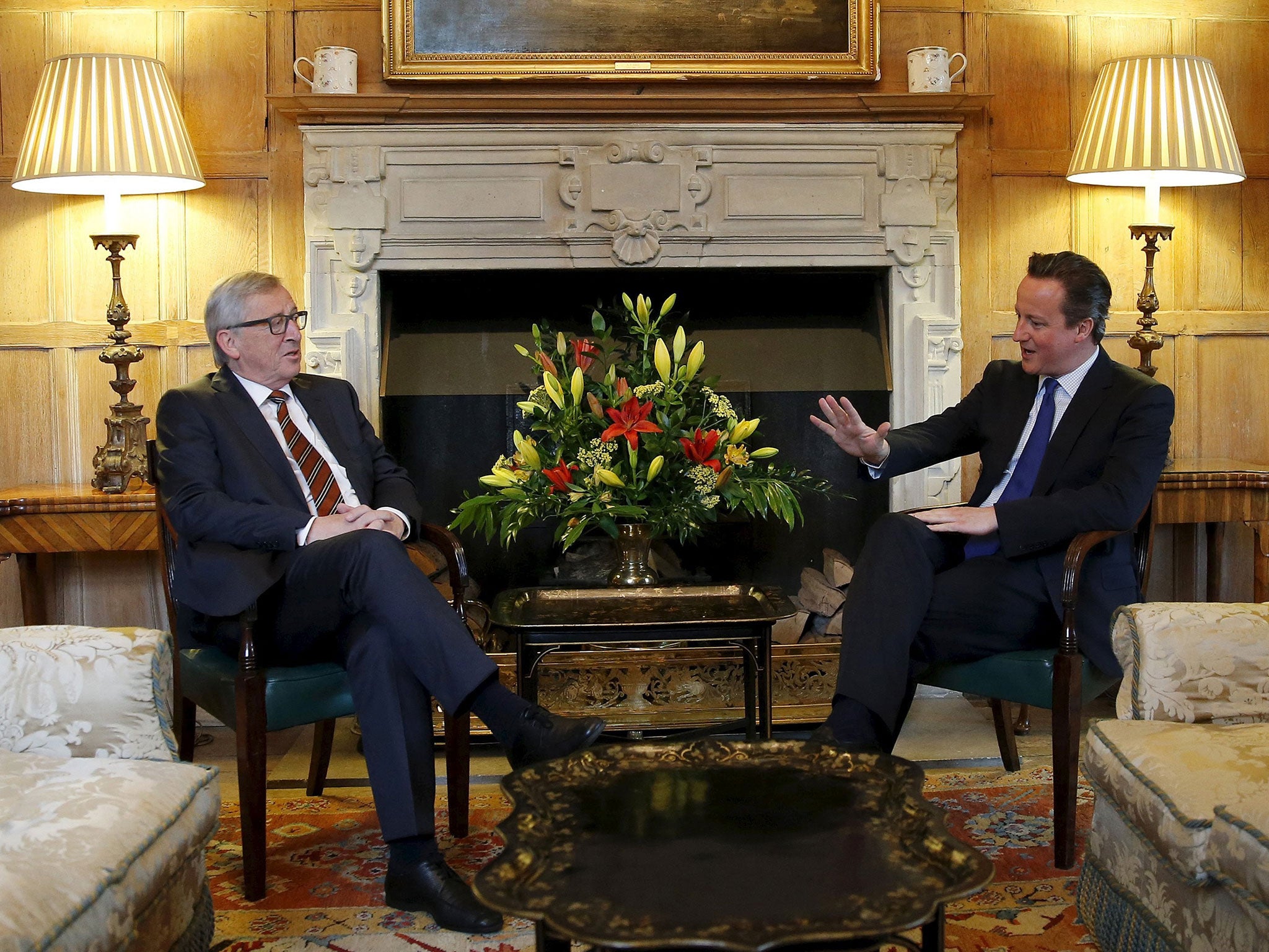 David Cameron invited European Commission President Jean-Claude Juncker to Chequers in a bid to kick-start his renegotiation bid