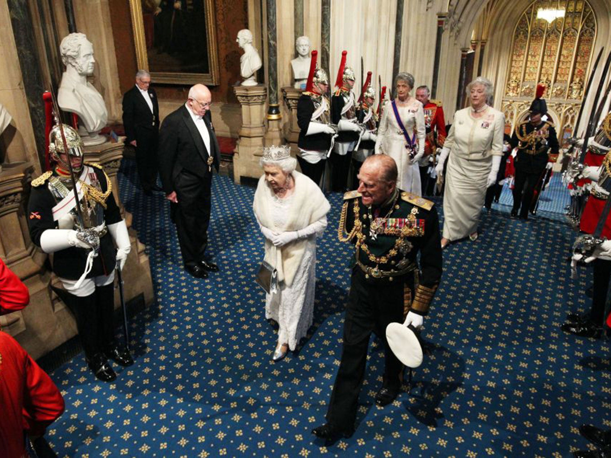 Queen arriving to make her speech